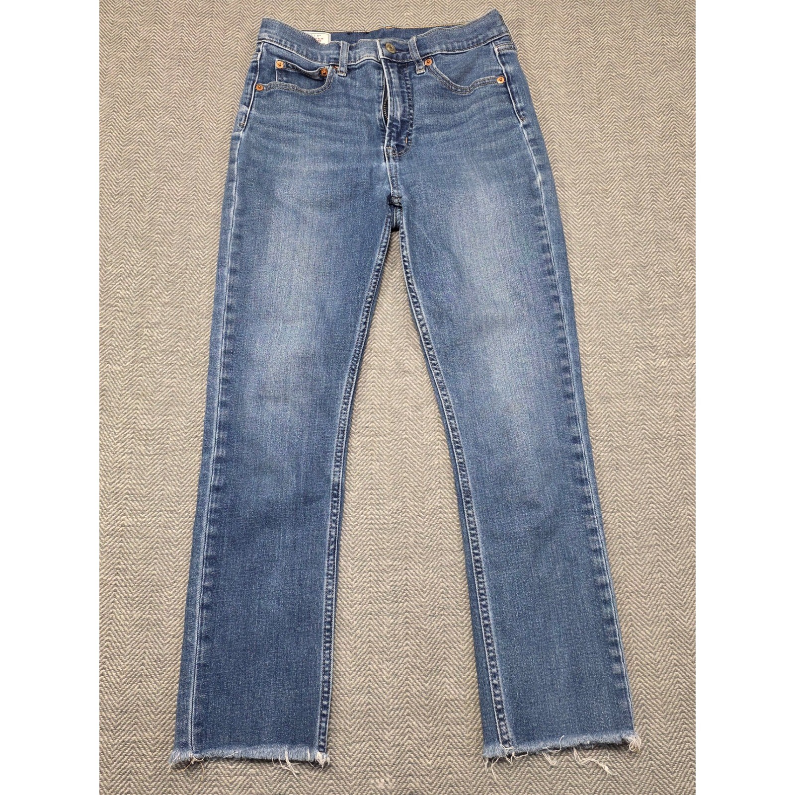 Gap Vintage Slim High Rise Jeans Blue Medium Wash Raw Hem 27 4R Womens