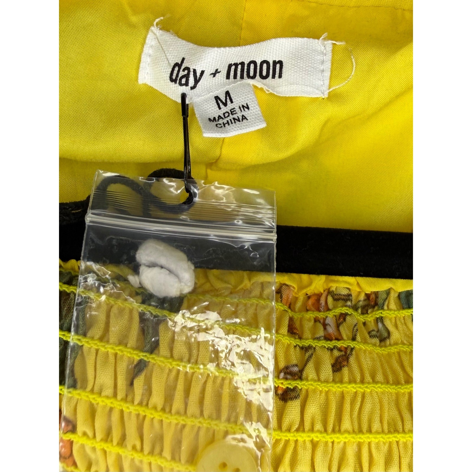 Day + Moon Yellow Floral Ruffle Mini Dress Smocked Waist Cutout Back G6957UBG M