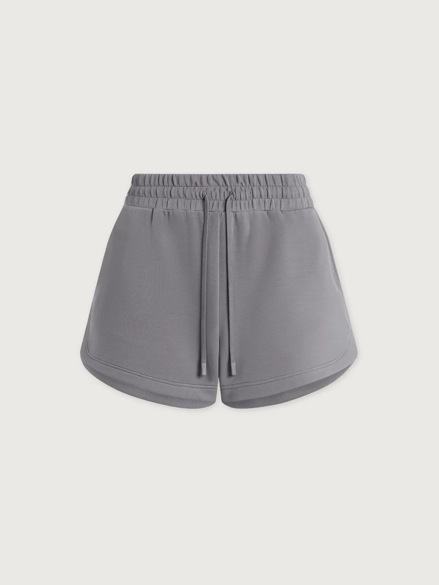 New Varley Coulter High-Rise Short 3.5″ Multiple Colors and Sizes Available