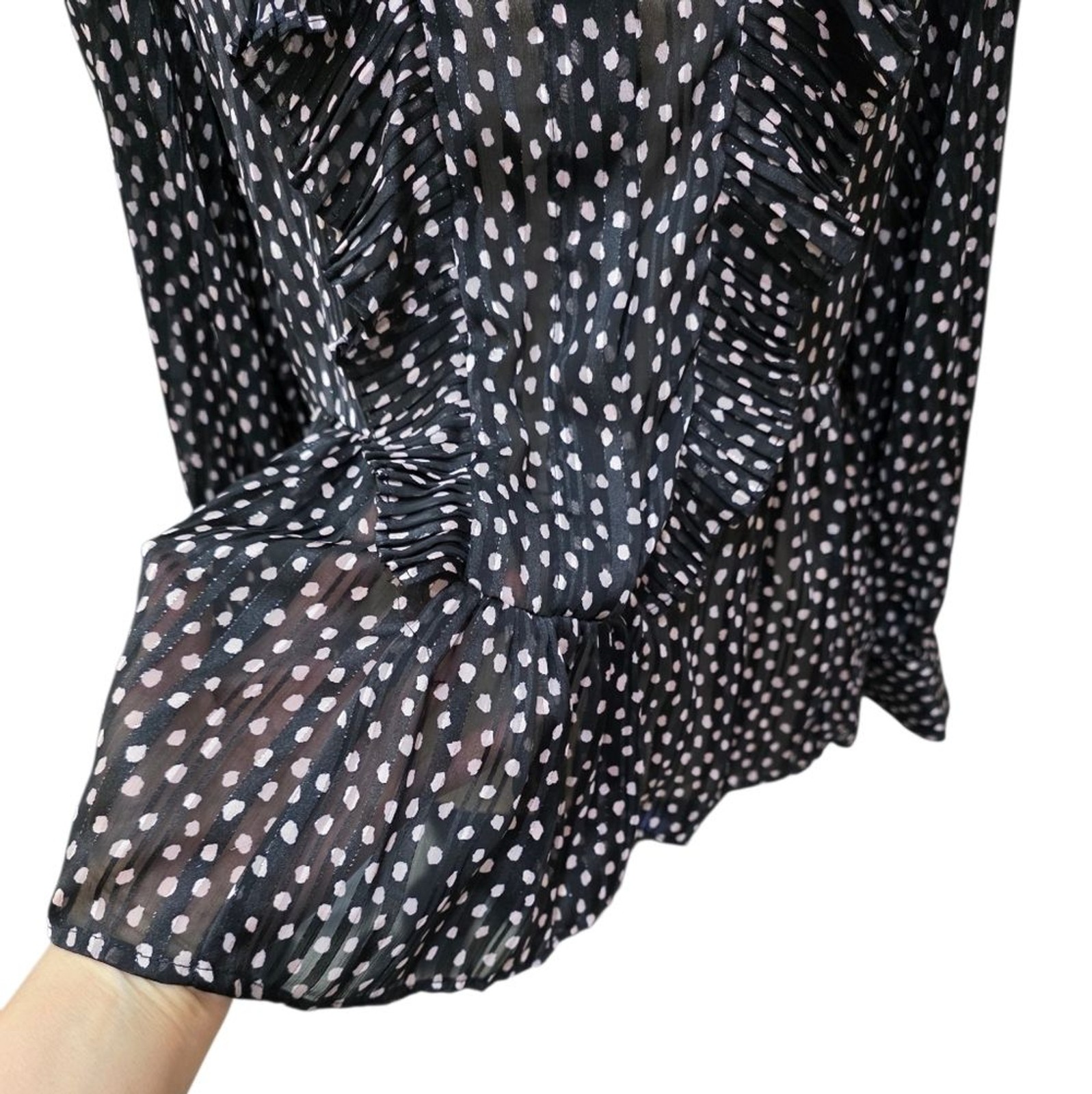 MNG Mango Black & White Polka Dot Sheer Ruffle Top Blouse Size 4