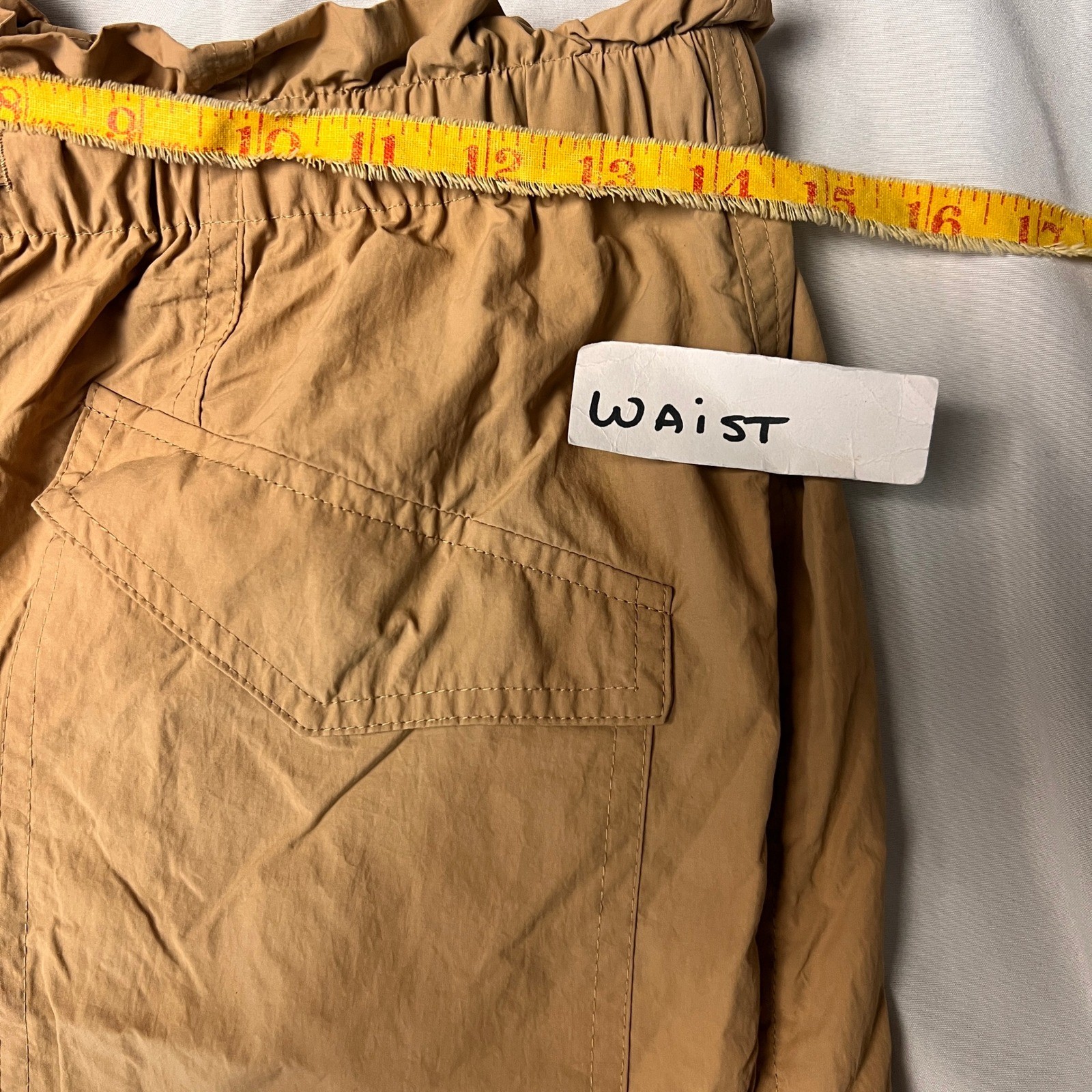 Gianni Bini Tan Khaki Paperbag Gorpcore Waist Cargo Jogger Pants Size 4 Utility