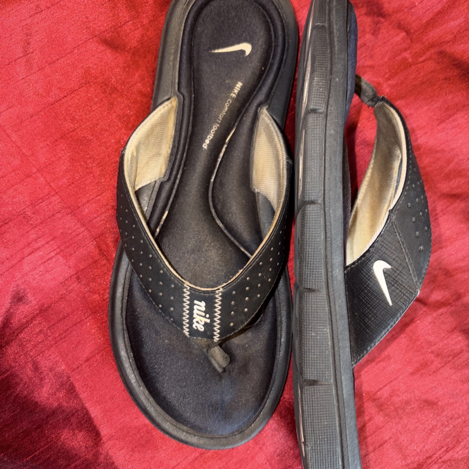 Nike Black Comfort Footbed Thong Flip Flops Women’s Sz 8 354925-411