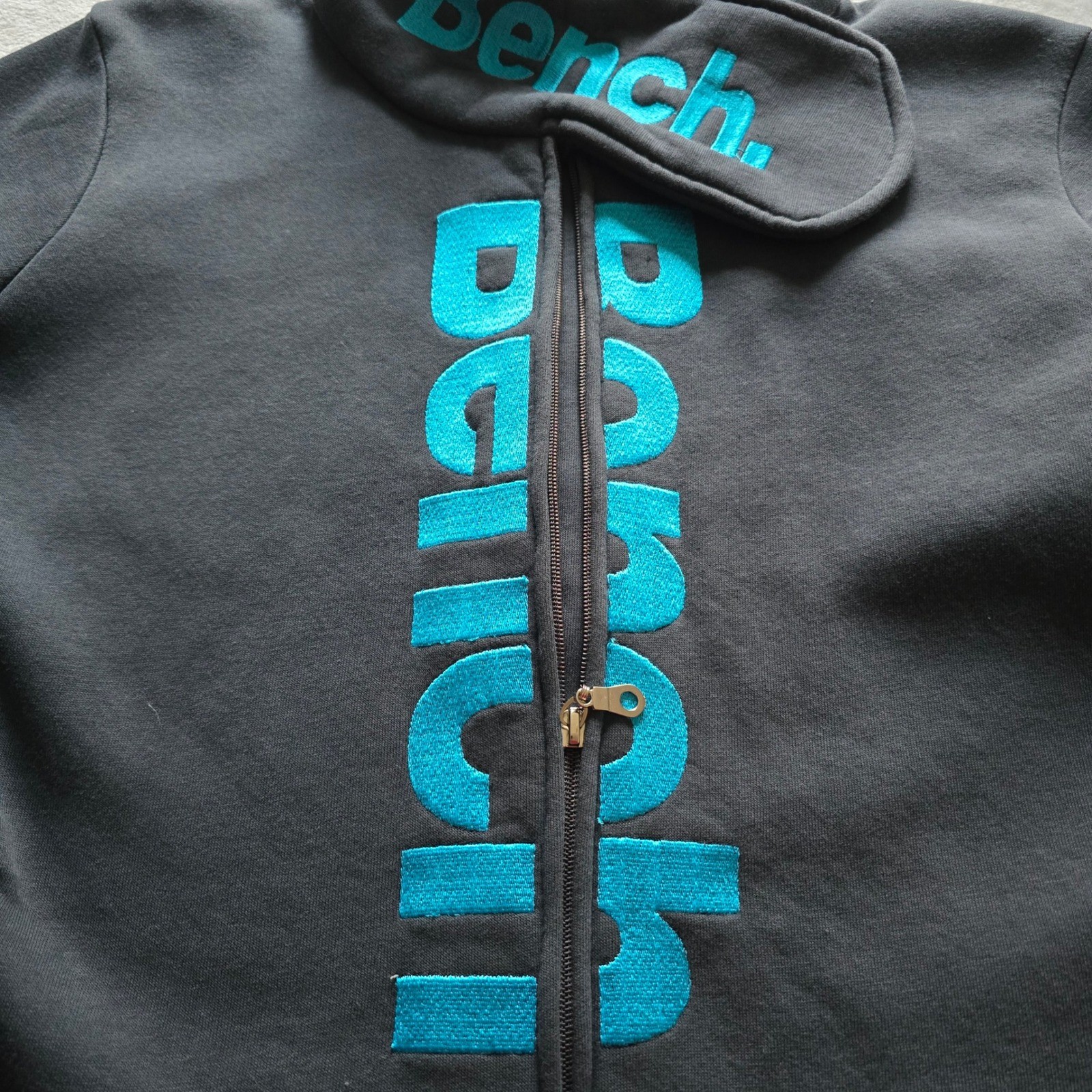 Bench Full Zip Grey Funnel Neck Teal Logo Thumbhole Sweatshirt Womens M