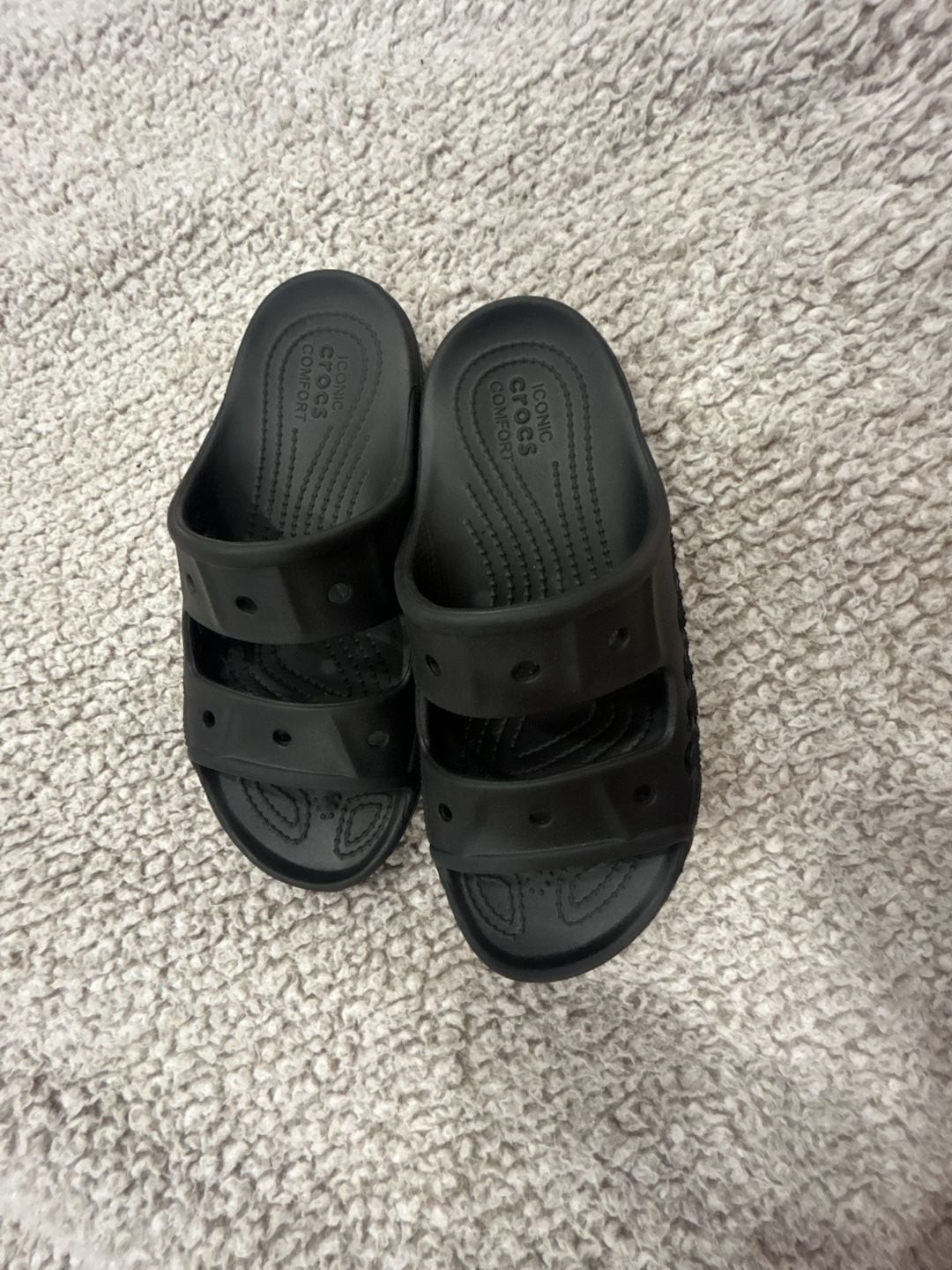 Crocs Baya Two-Strap Sandal in Black – Barely Worn