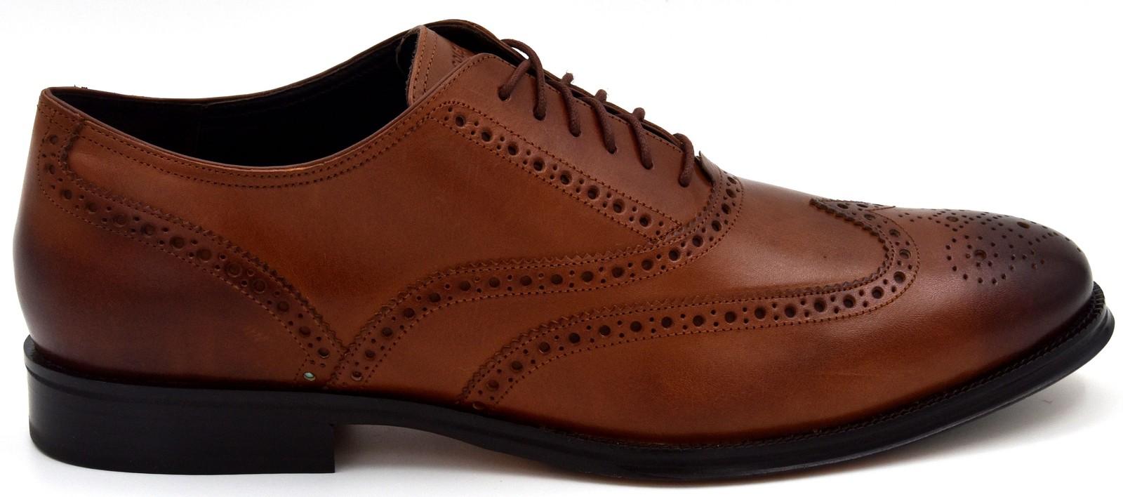 Cole Haan Men’s Modern Classics Wingtip Oxford Style C38764