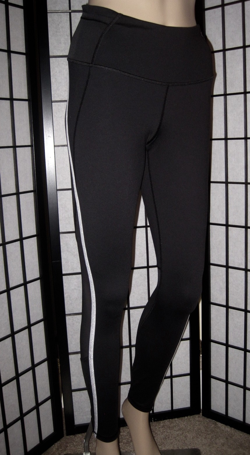 NWT VICTORIA’S SECRET SPORT BLACK MESH SILVER STRIPE KNOCKOUT TIGHT LEGGINGS