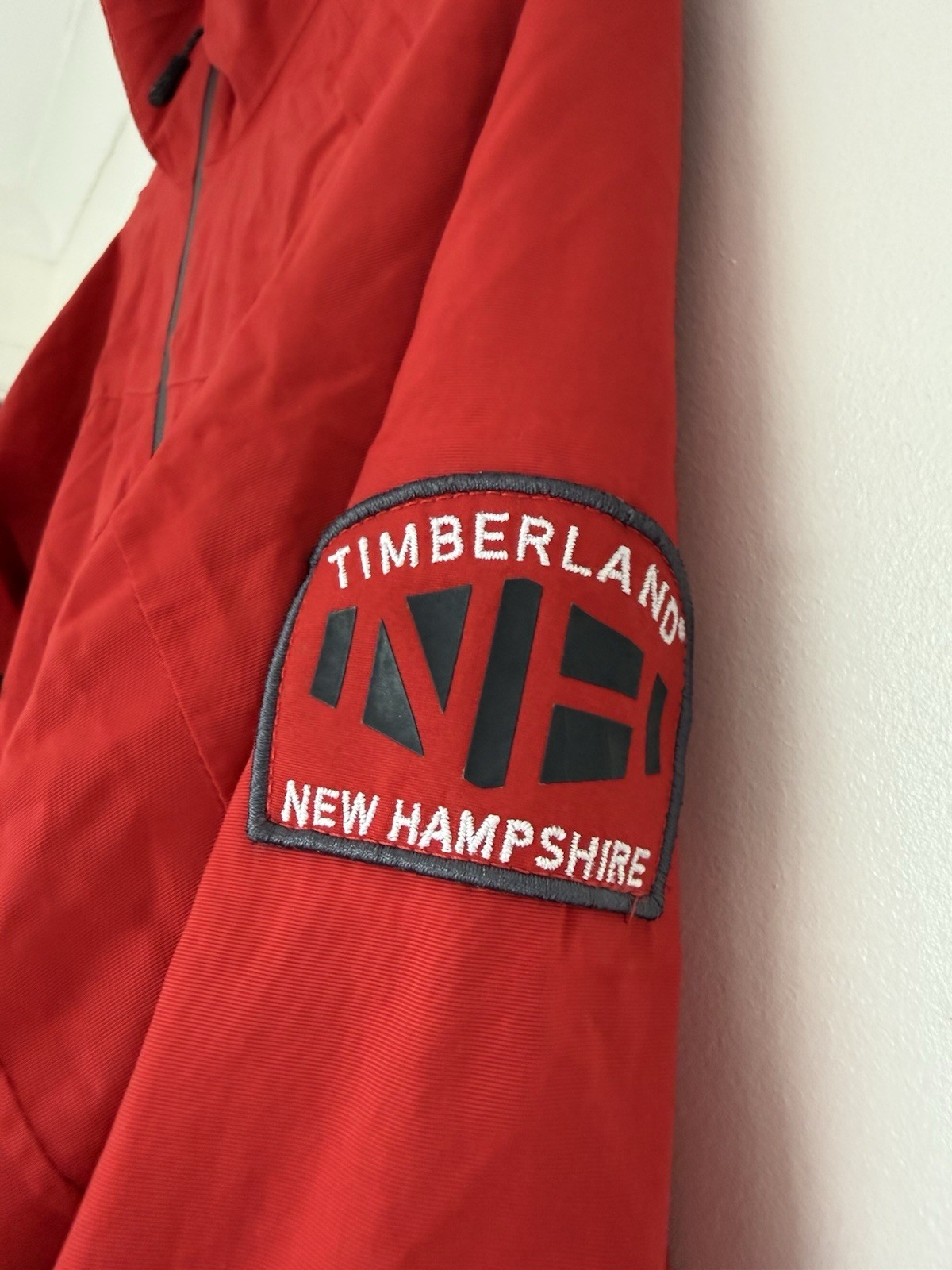 Timberland Mens Waterproof Jacket Small Red Windbreaker Breathable Outdoor Coat