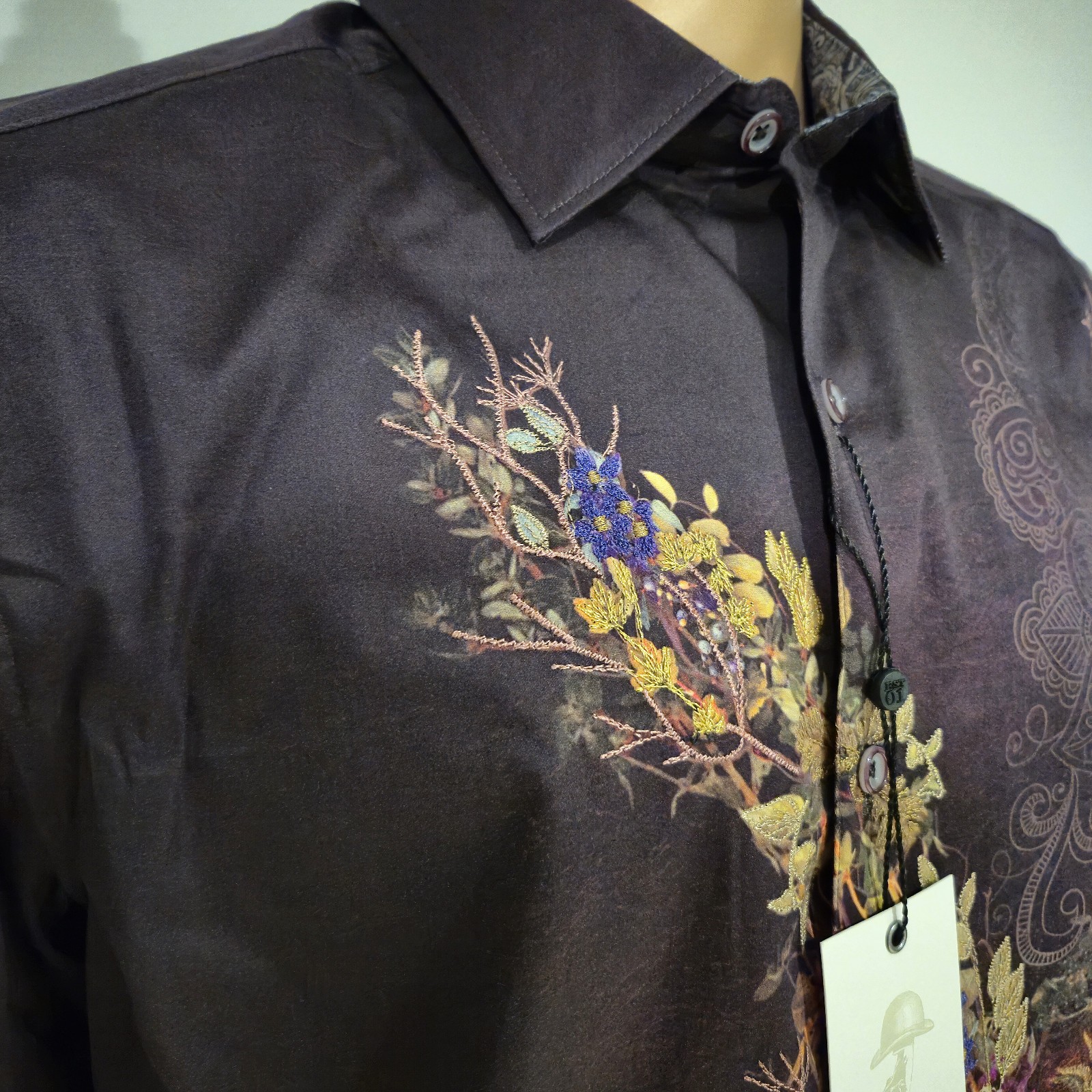 NWT $348 ROBERT GRAHAM AMAIRA 2 EMBROIDERED FRONT EAGLE BERRY COTTON SHIRT M
