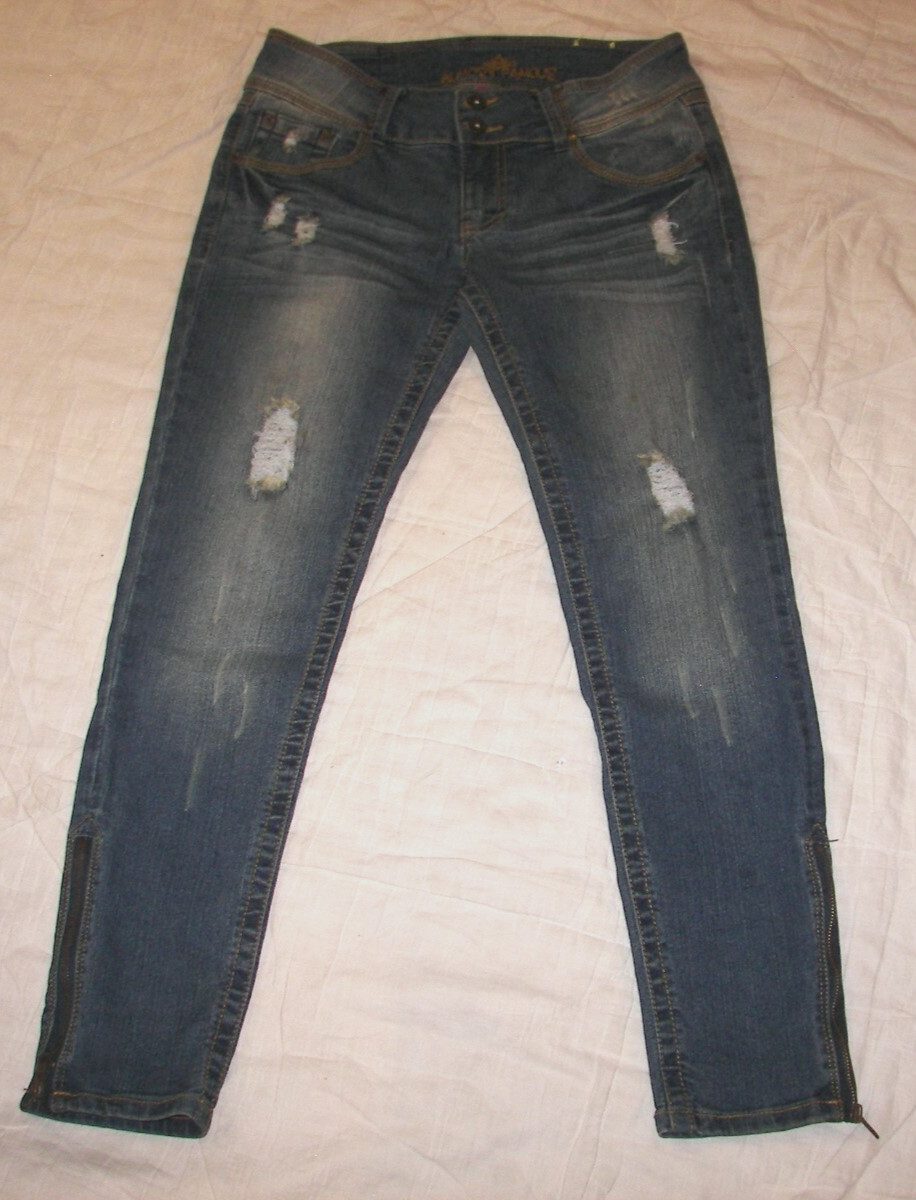 Almost Famous Distressed Destroyed Stretch Jeans – Jrs. 11