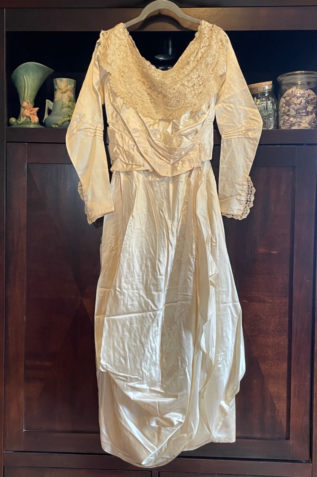 Antique Victorian Edwardian c 1900 Ivory Satin Handmade Wedding Dress w/ Lace