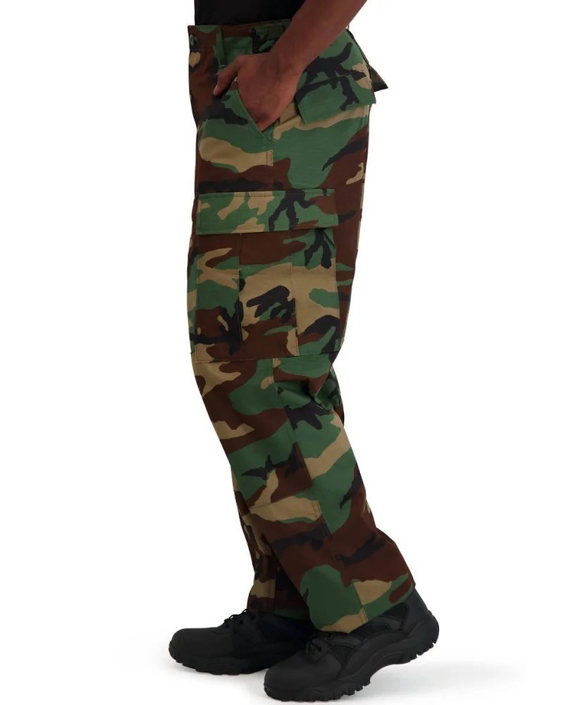 Military Cargo Pants NEW by Genuine Gear zip fly Woodland Camo Size Med