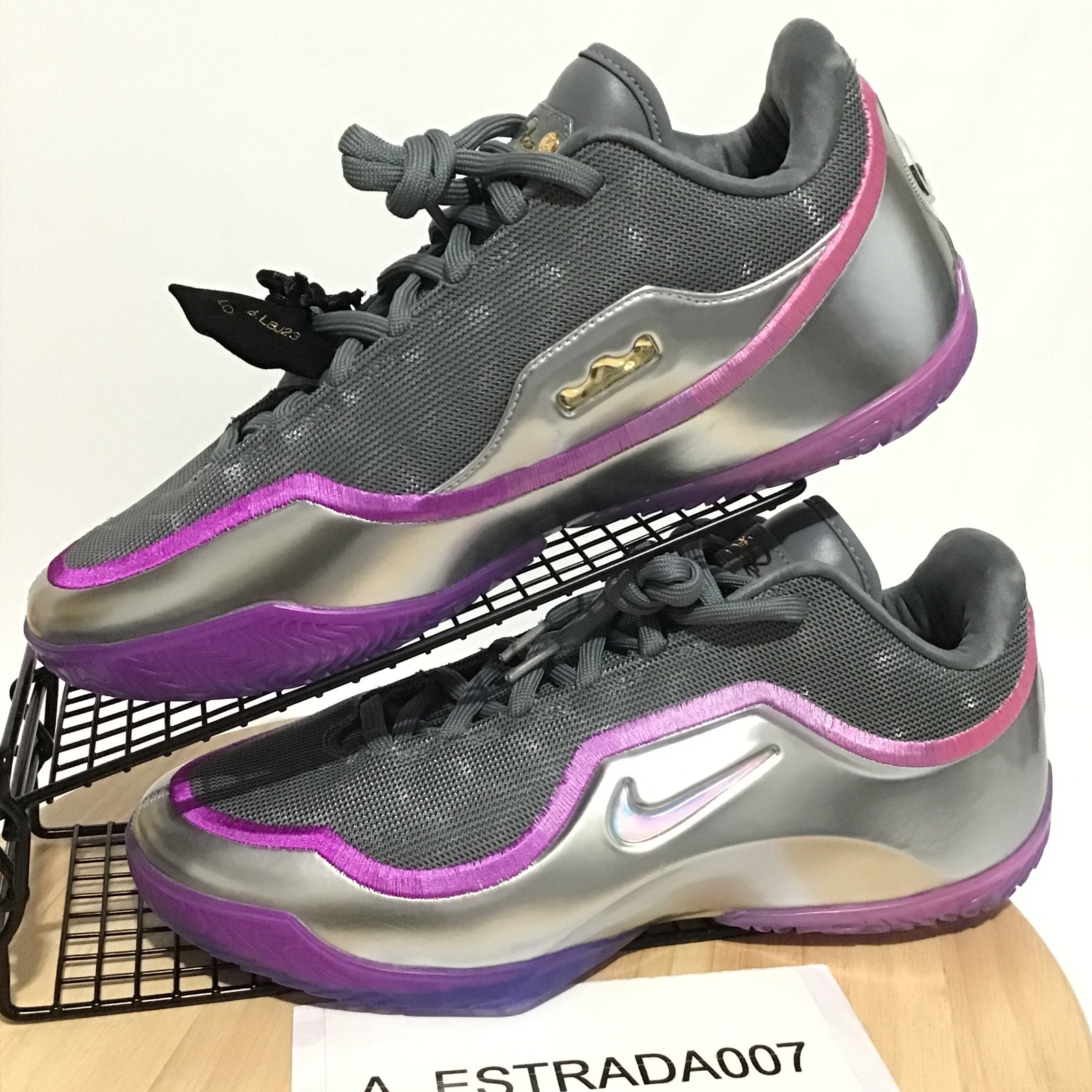 Nike LeBron 23 XXIII Lux “Bubble Boy” EP Basketball Shoe Silver IF0694 002 Sz 11