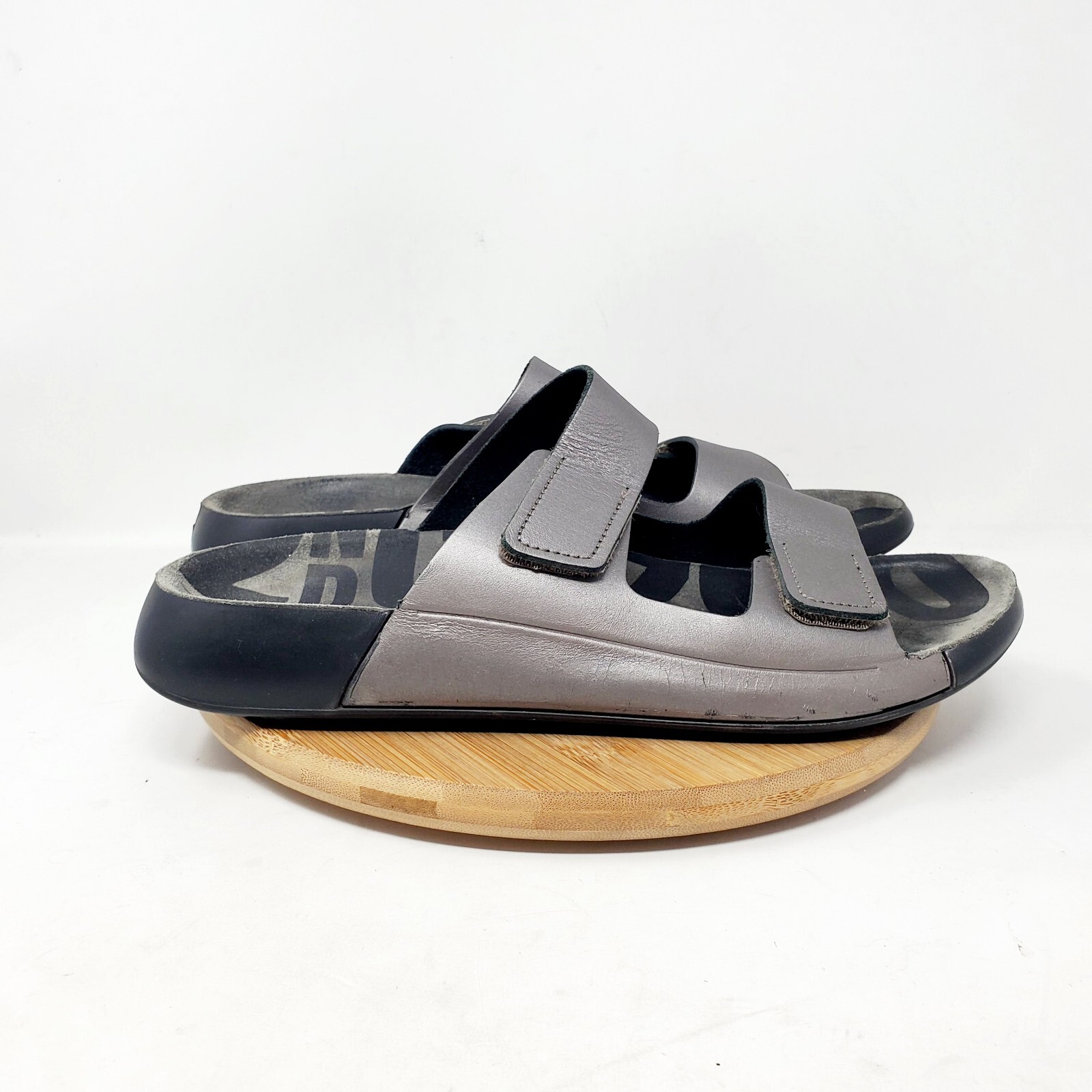 Ecco 2nd Cozmo Sandals Womens 41 Walking Comfort Silver Slide Straps Shoes