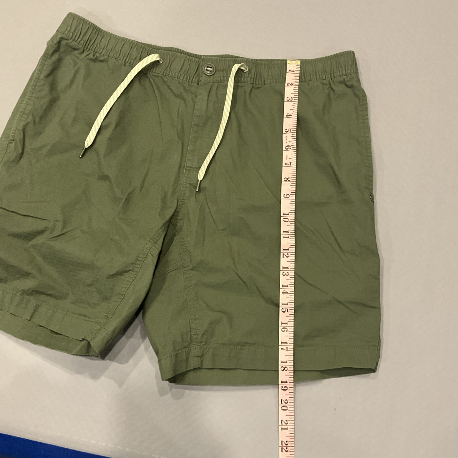 Vuori Ripstop Climber Shorts Mens XXL Olive Green V370 Drawstring Utility Pocket