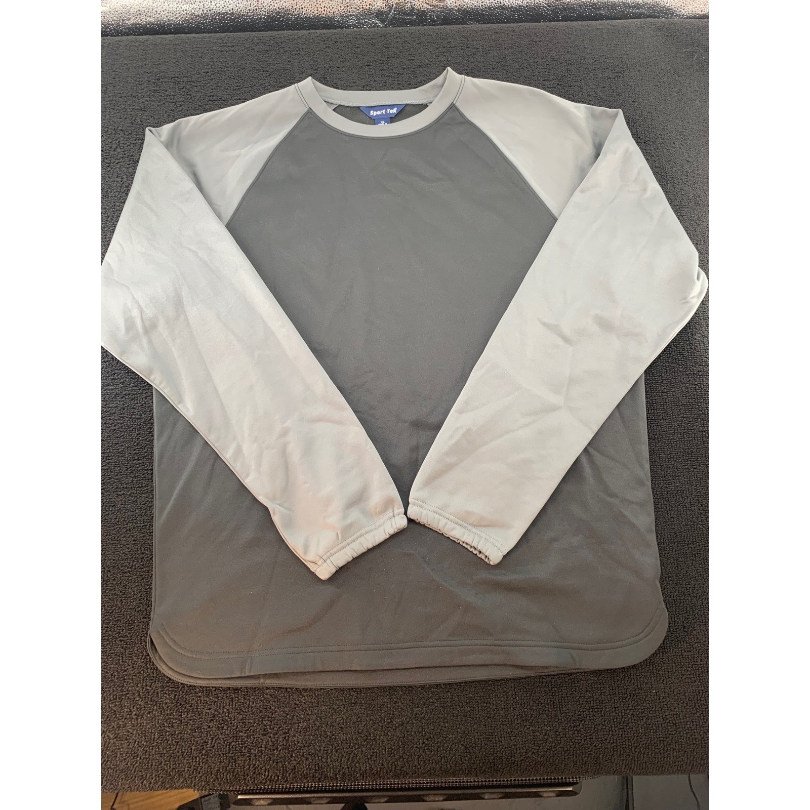 Sport Tek Long Sleeve Raglan Pullover Athletic Top XL Gray