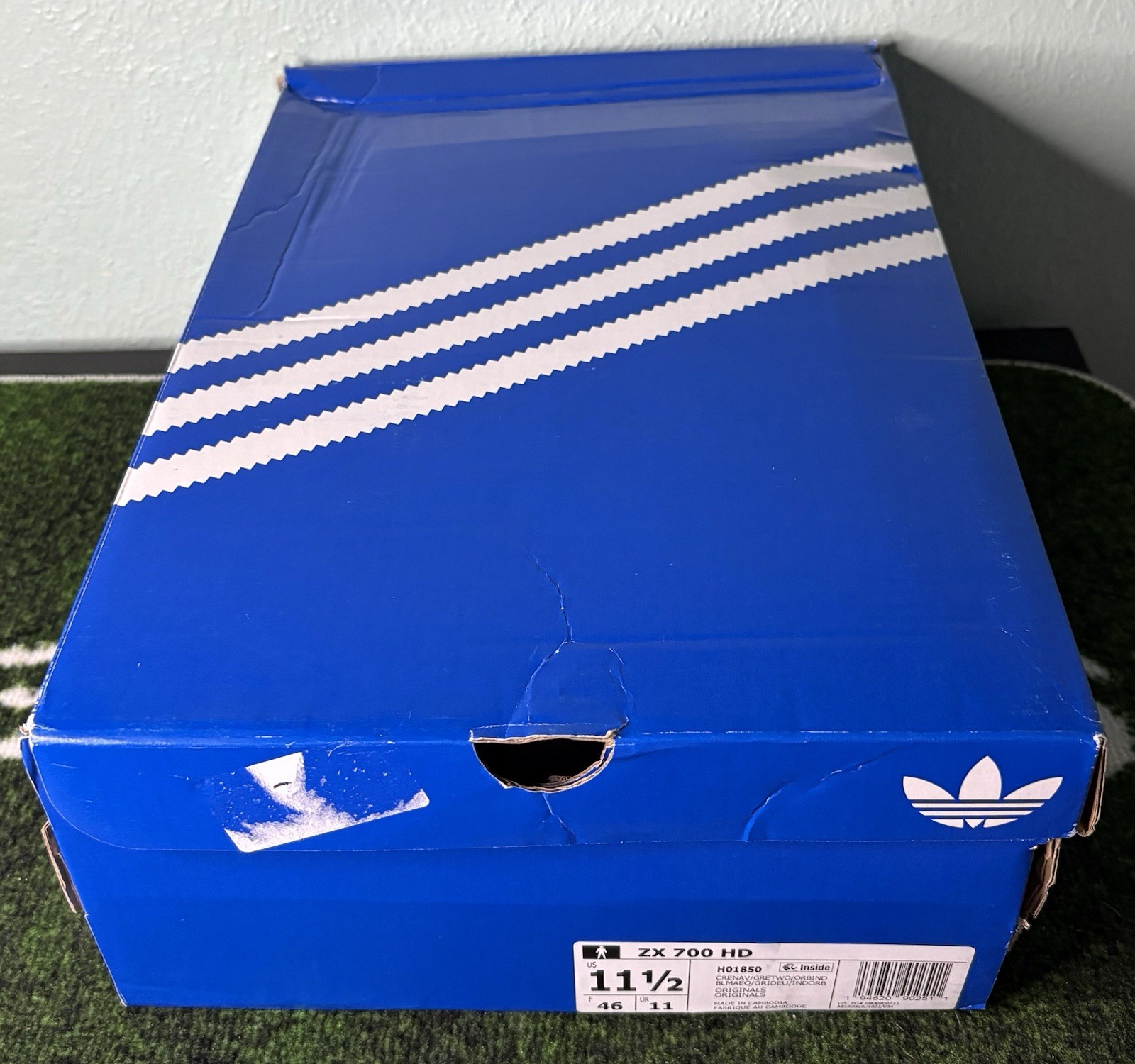 US Men’s 11.5 – Adidas ZX 700 HD Trainers “Crew Navy” H01850