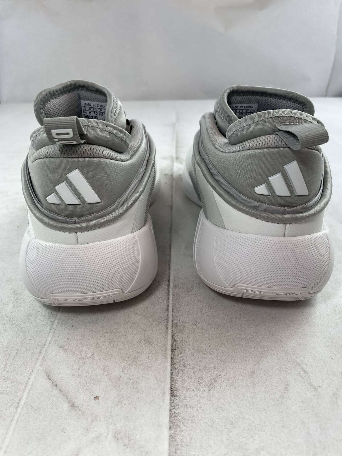 Adidas D.O.N. Issue 7 Basketball Men’s 8.5 White Sneakers Athletic Shoes JS1299