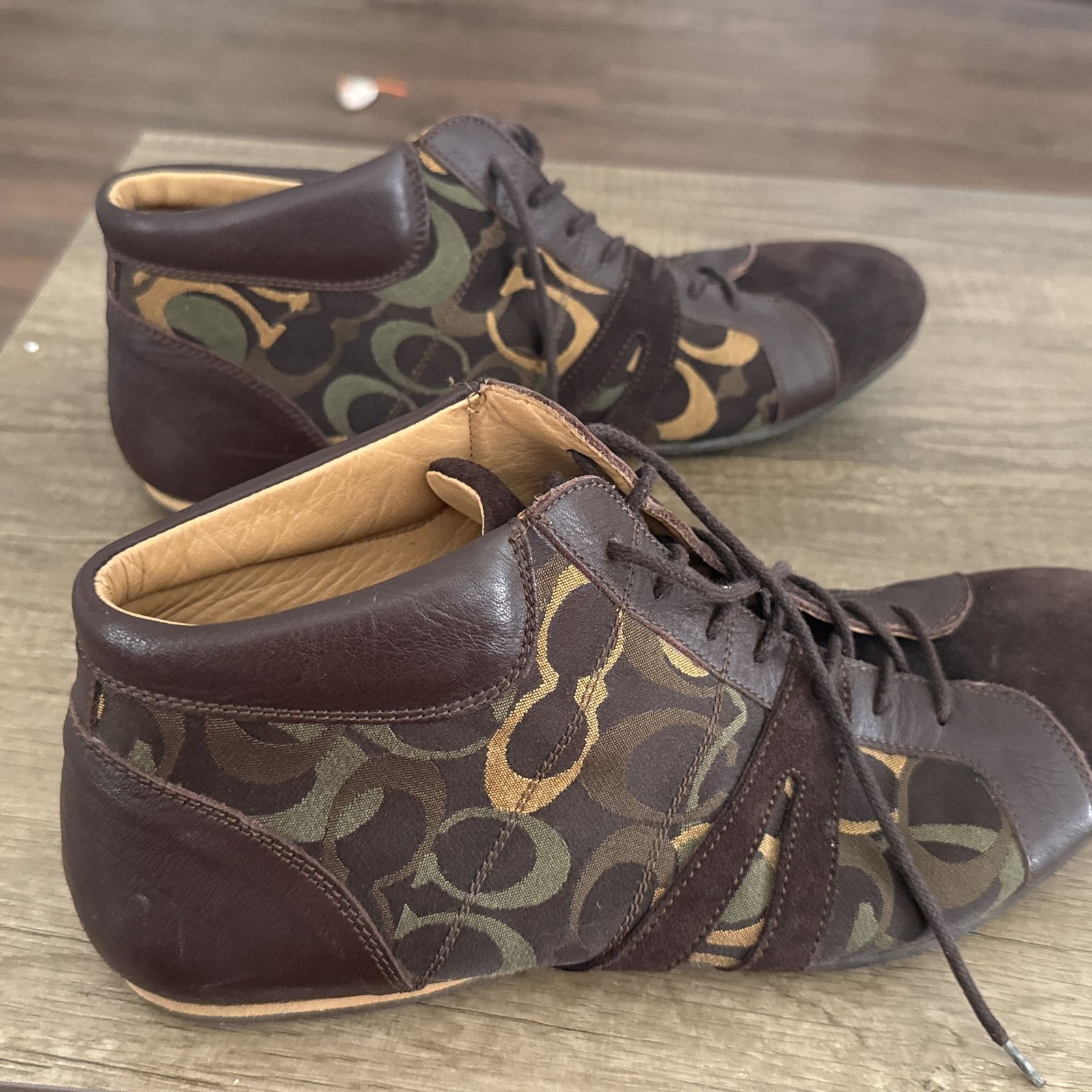 Coach high top sneakers brown Size 11
