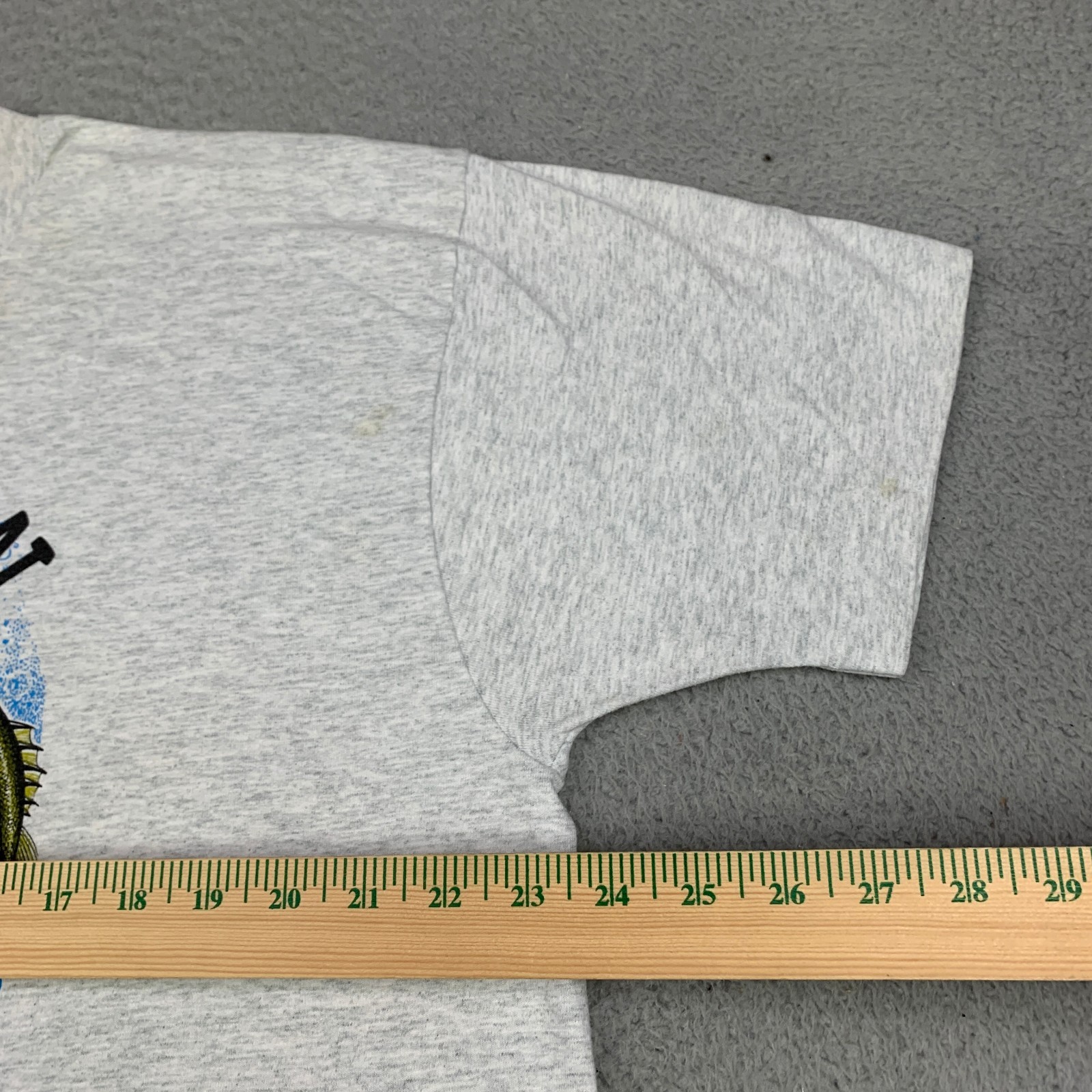 Vintage 90s Fish Art T-Shirt Mens Sz XL Single Stitch Gray Fruit of the Loom