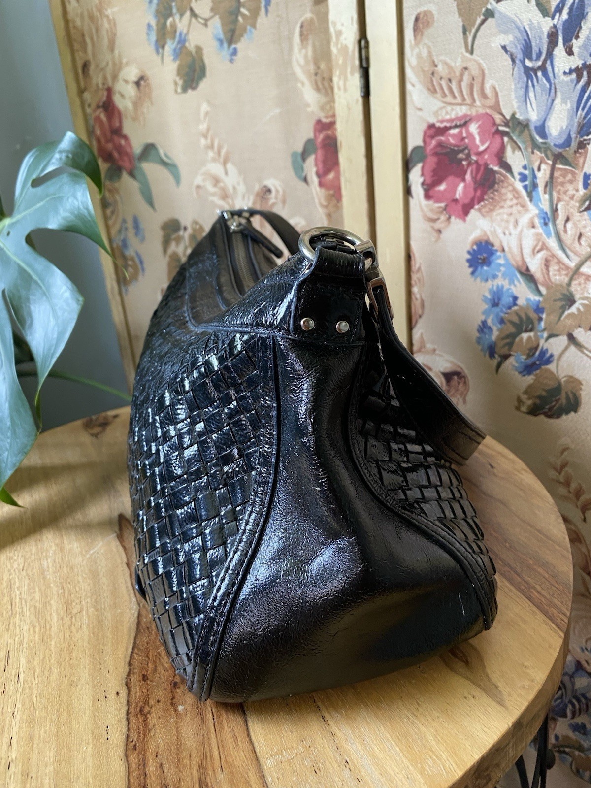 ELLIOTT LUCCA Patent Leather Woven Intrecciato Purse Shoulder Bag Medium Black