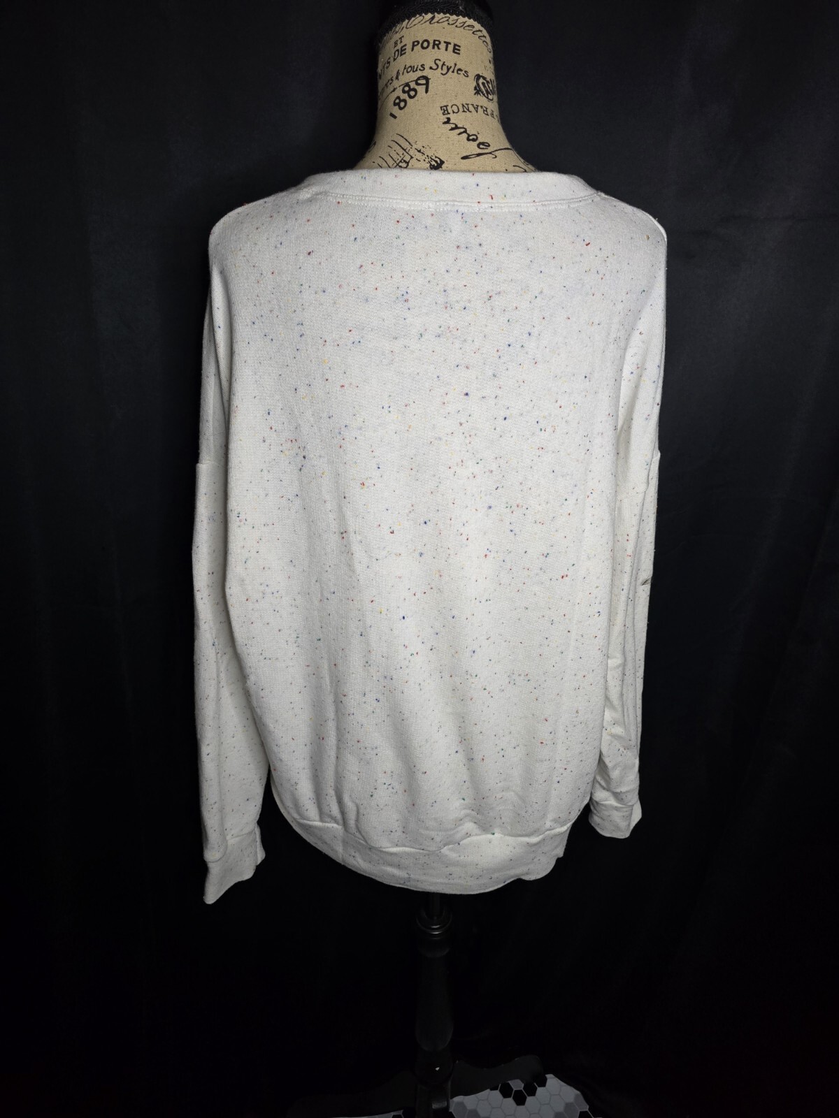 White Birch White With Multi-Colored Spotted Sweater Women’s Size Small