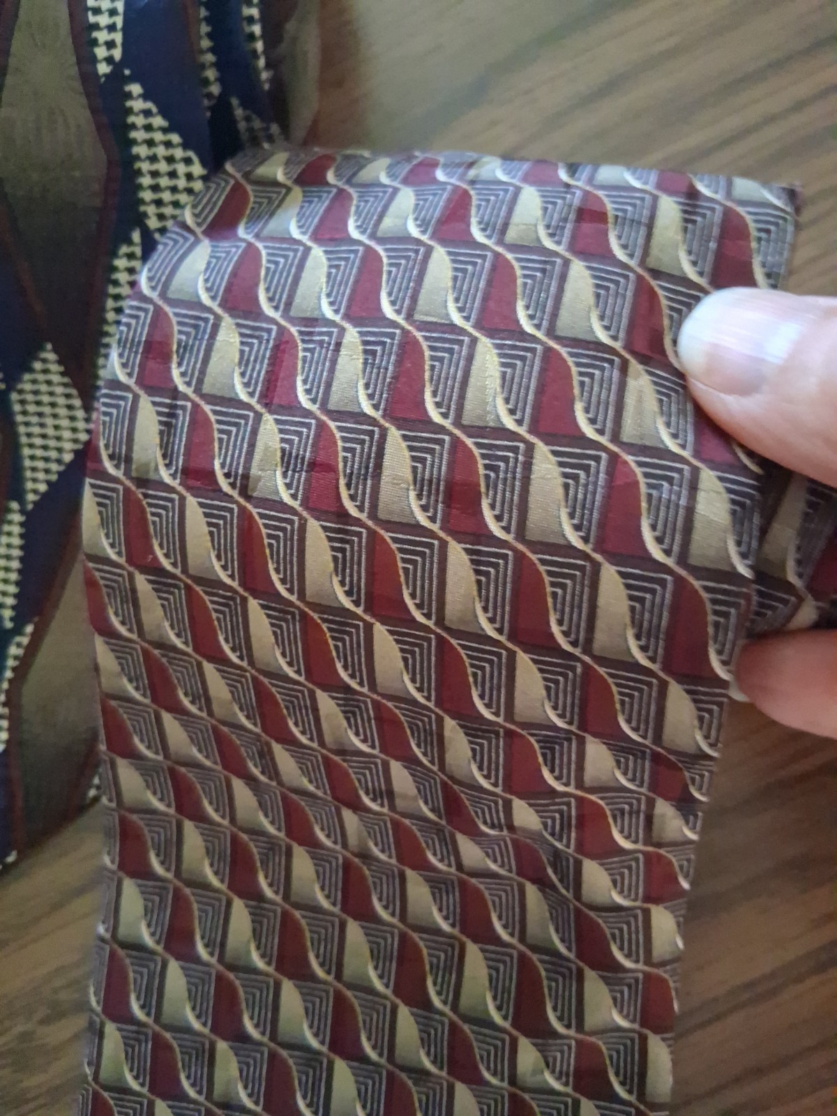 Lot of 5 Taupe Black Gray Neckties Name Brands Assorted Sizes Patterns Fabric