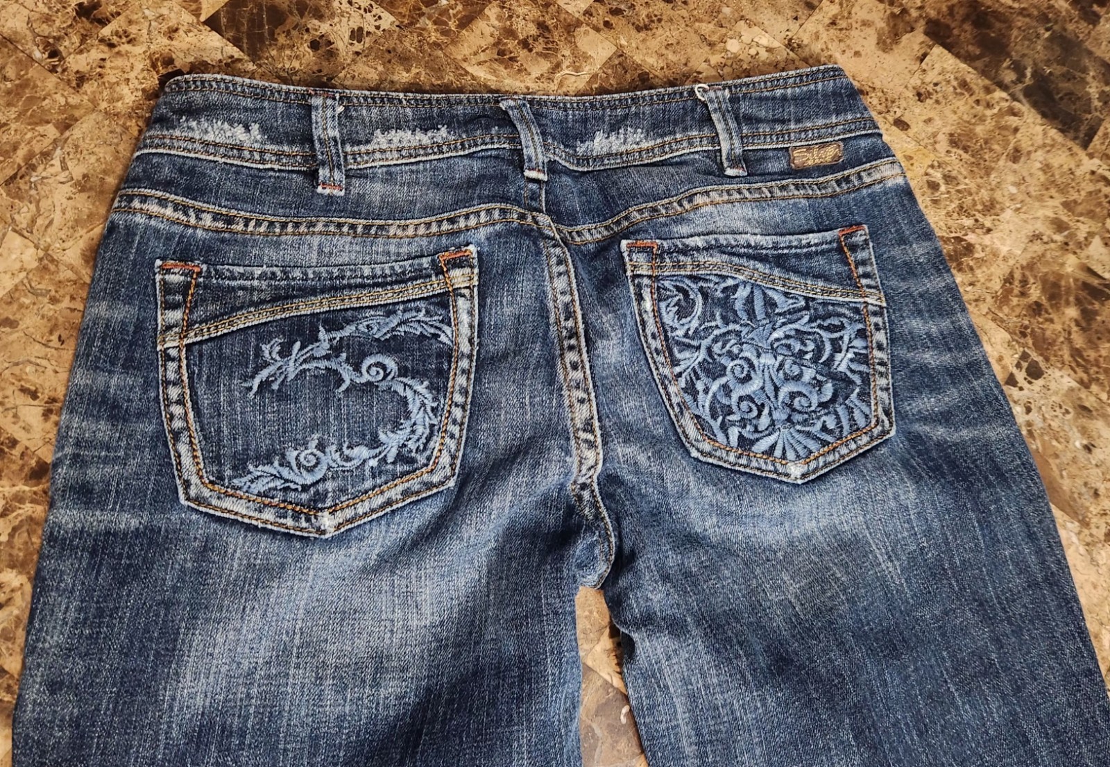 Womens Silver Brand Jeans 31×32 Suki