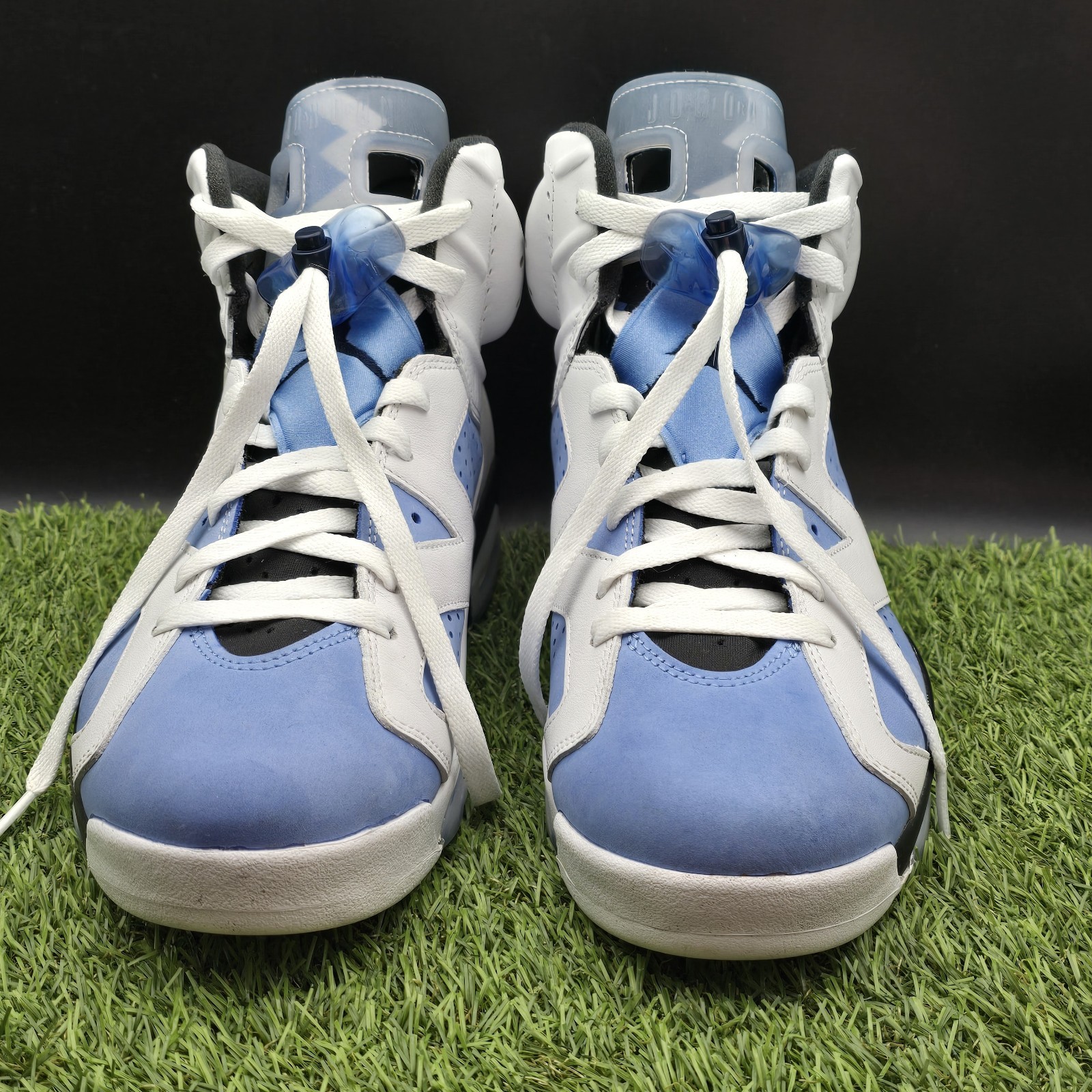 Jordan 5 Retro “University Blue”, Pre-Owned(Great Shape), OG Box, Sz 10.5M/12W