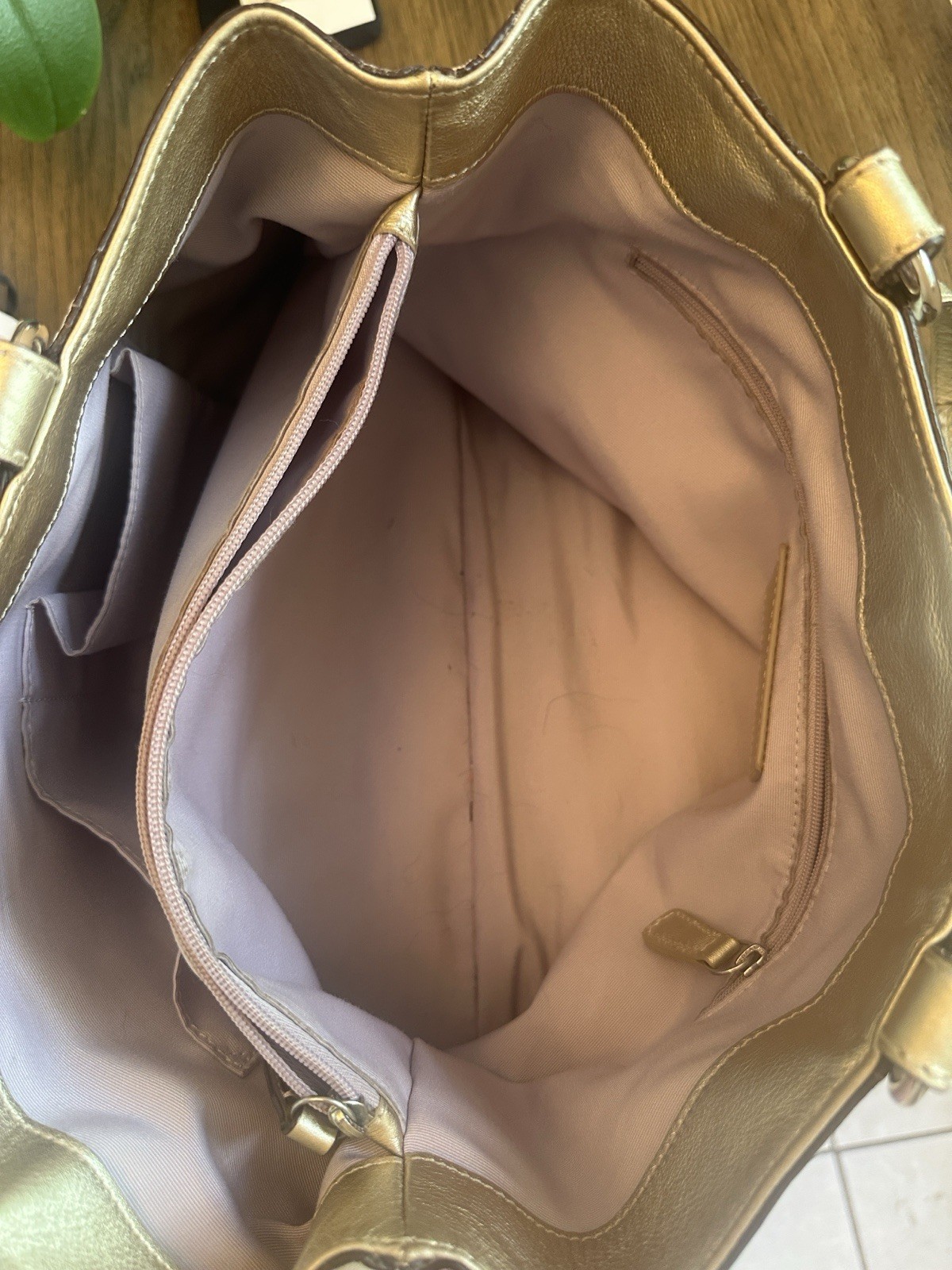 Coach Soho East/West Tote (Style F18751)