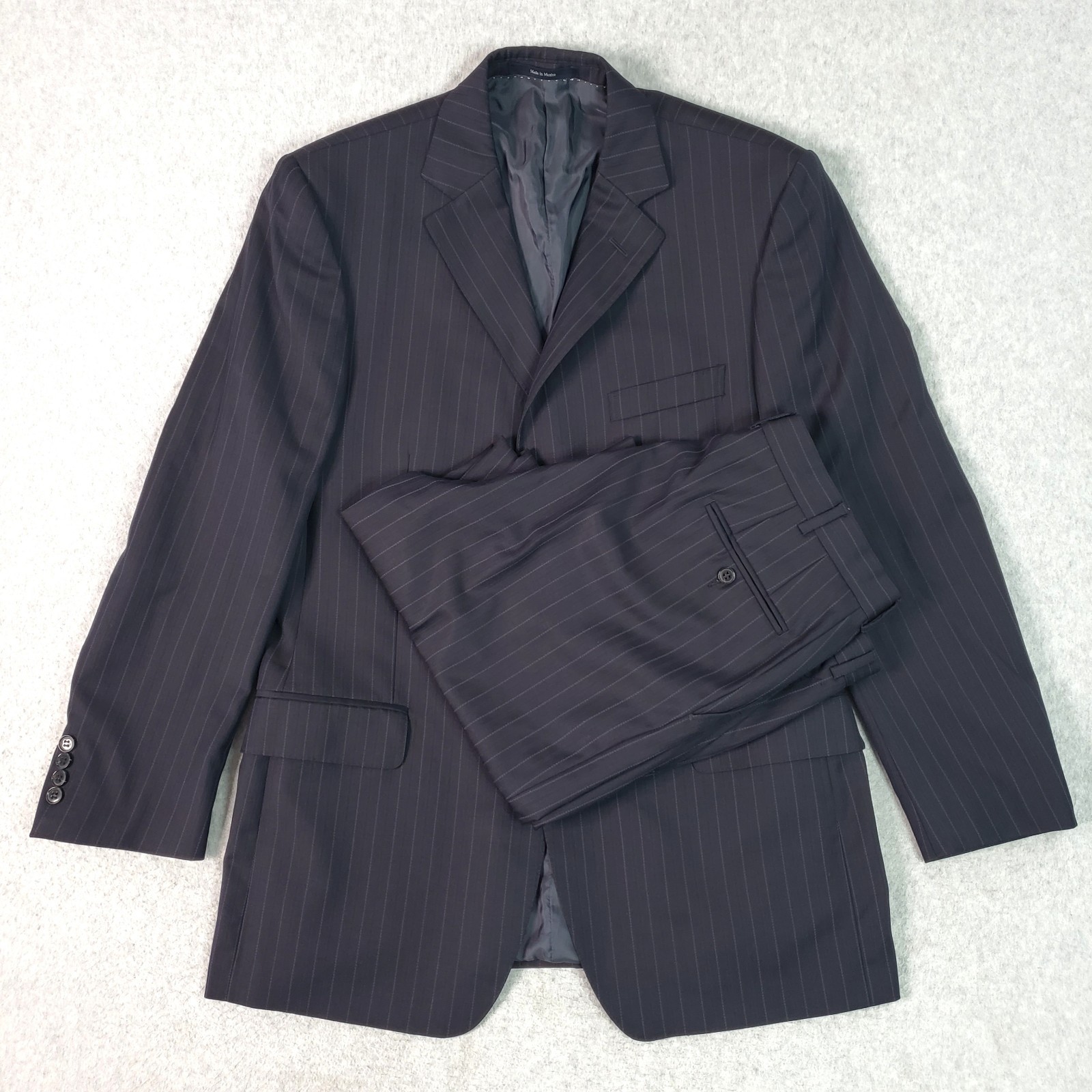 Ermenegildo Zegna Wool Suit Charcoal Pinstripe (IT 52R) Mens 42R US Pants 34X29