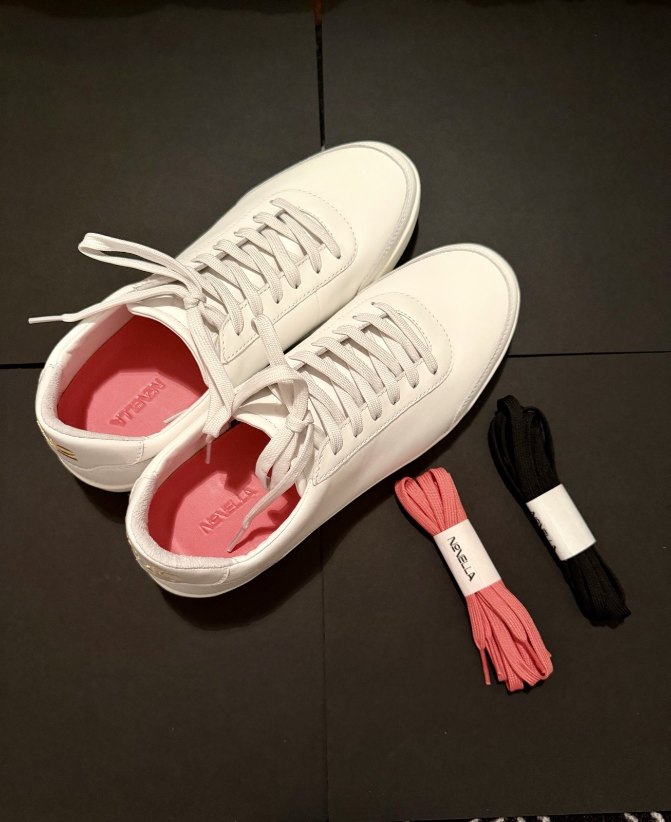 Novella Men’s White Leather Lace-Up Low-Top Sneakers US 9 Round Toe Casual