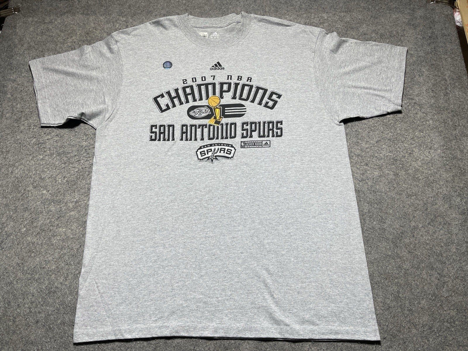 NEW San Antonio SPURS NBA FINALS Champions locker Room Lg Adidas Gray 2007 Shirt
