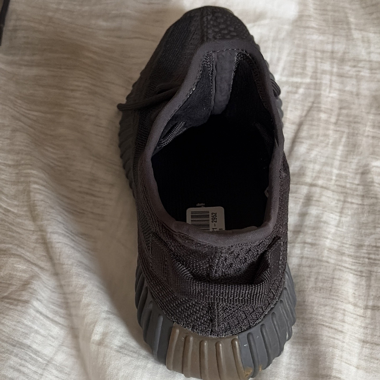 adidas Yeezy Boost 350 Black Low Top Lace Up Sneaker Casual Activewear Men