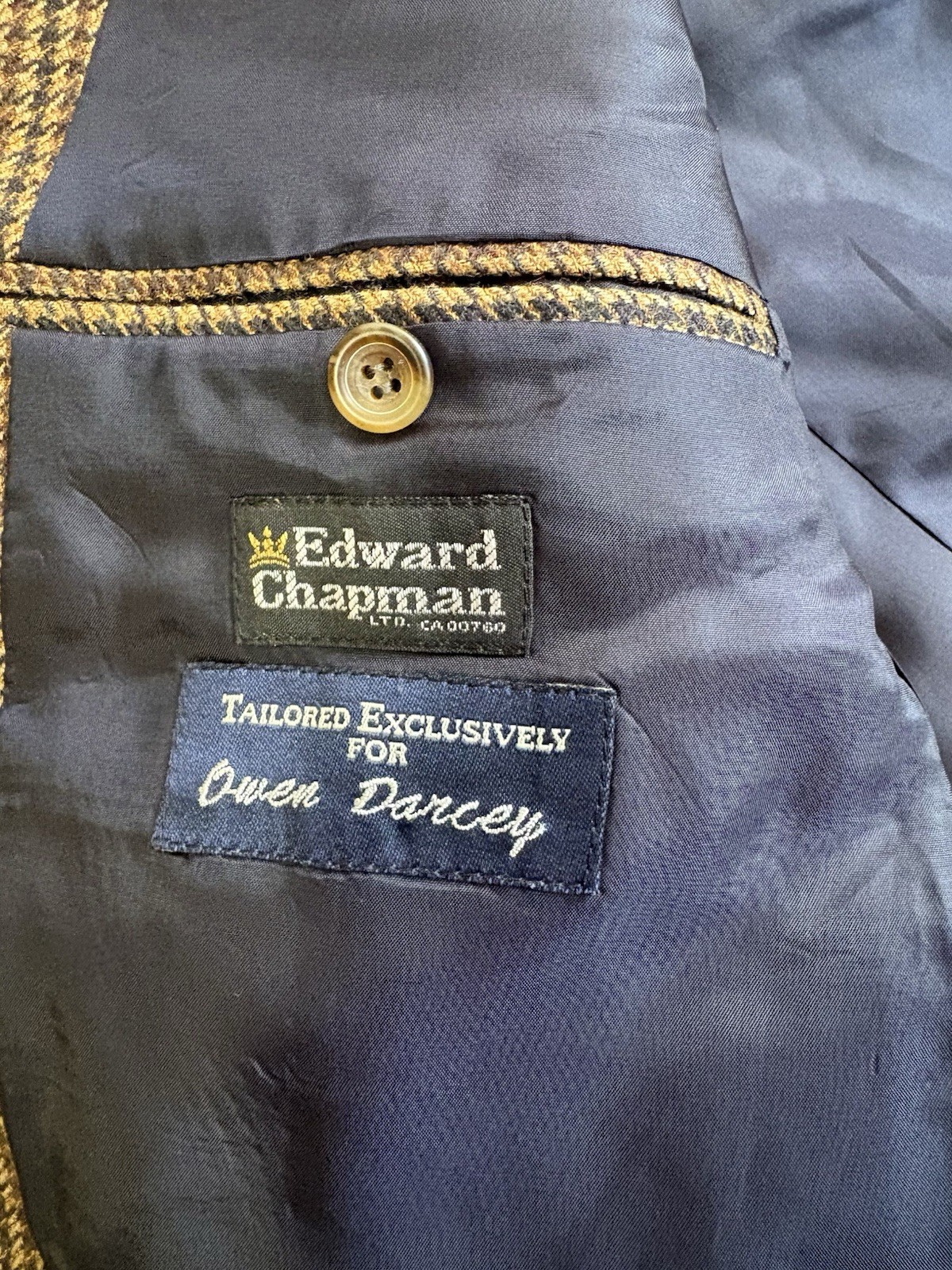 Vintage Cambridge Blazer 95% Wool 5% Cashmere Brown Canada Made 42R