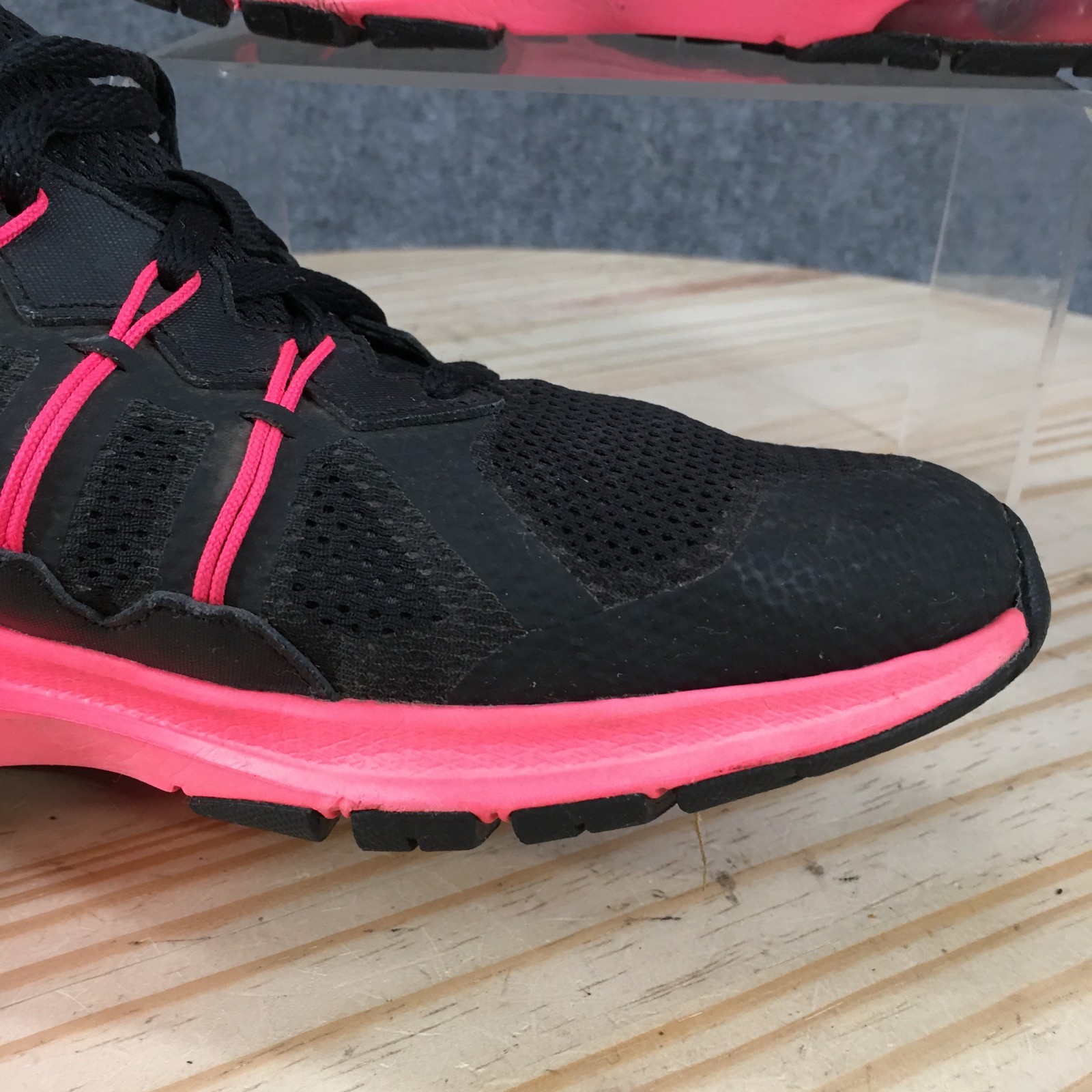 Nike Air Max Dynasty Running Shoes Womens 10 M Sneakers 816748-003 Black Pink