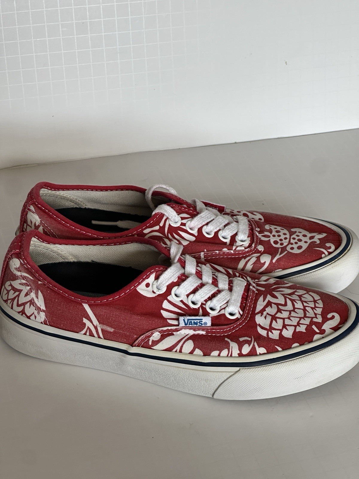 Vans Authentic Pro Hawaiian Floral Red Canvas Skate Shoes Men 6.5 Women 8