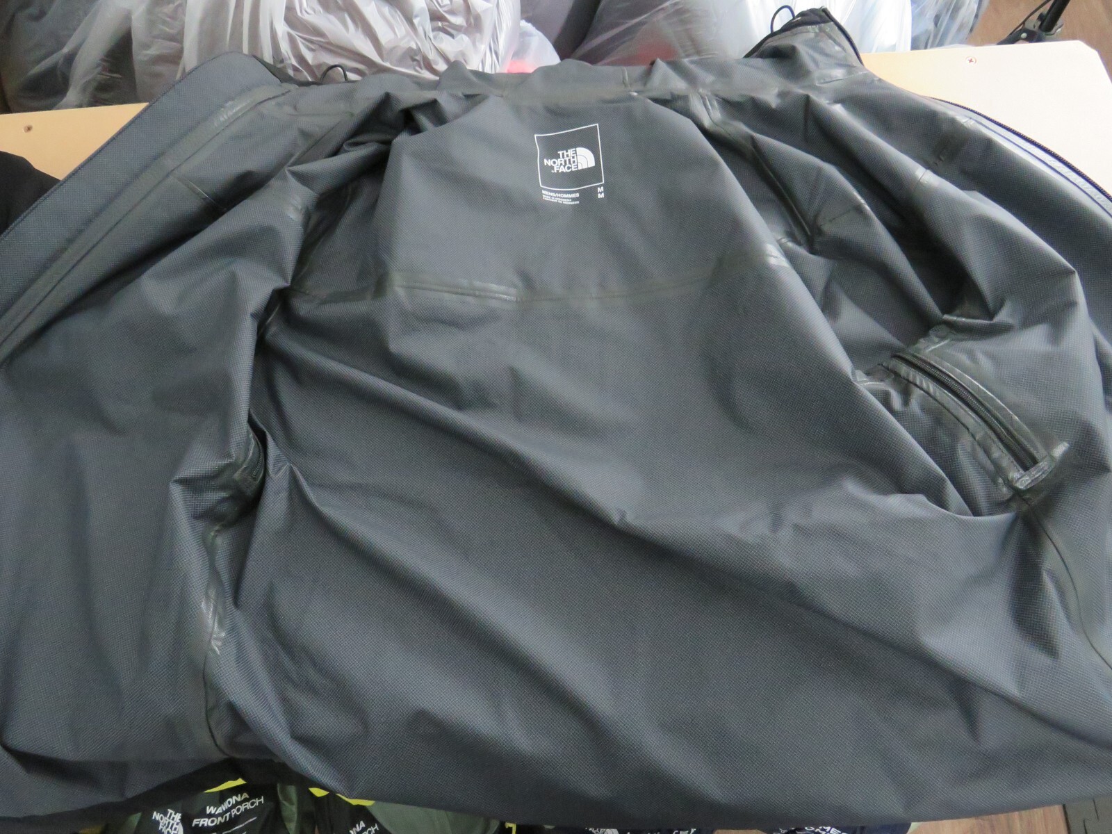 Mens North Face Active Stretch Rain Shell Dryvent Waterproof Hoodie Jacket Black