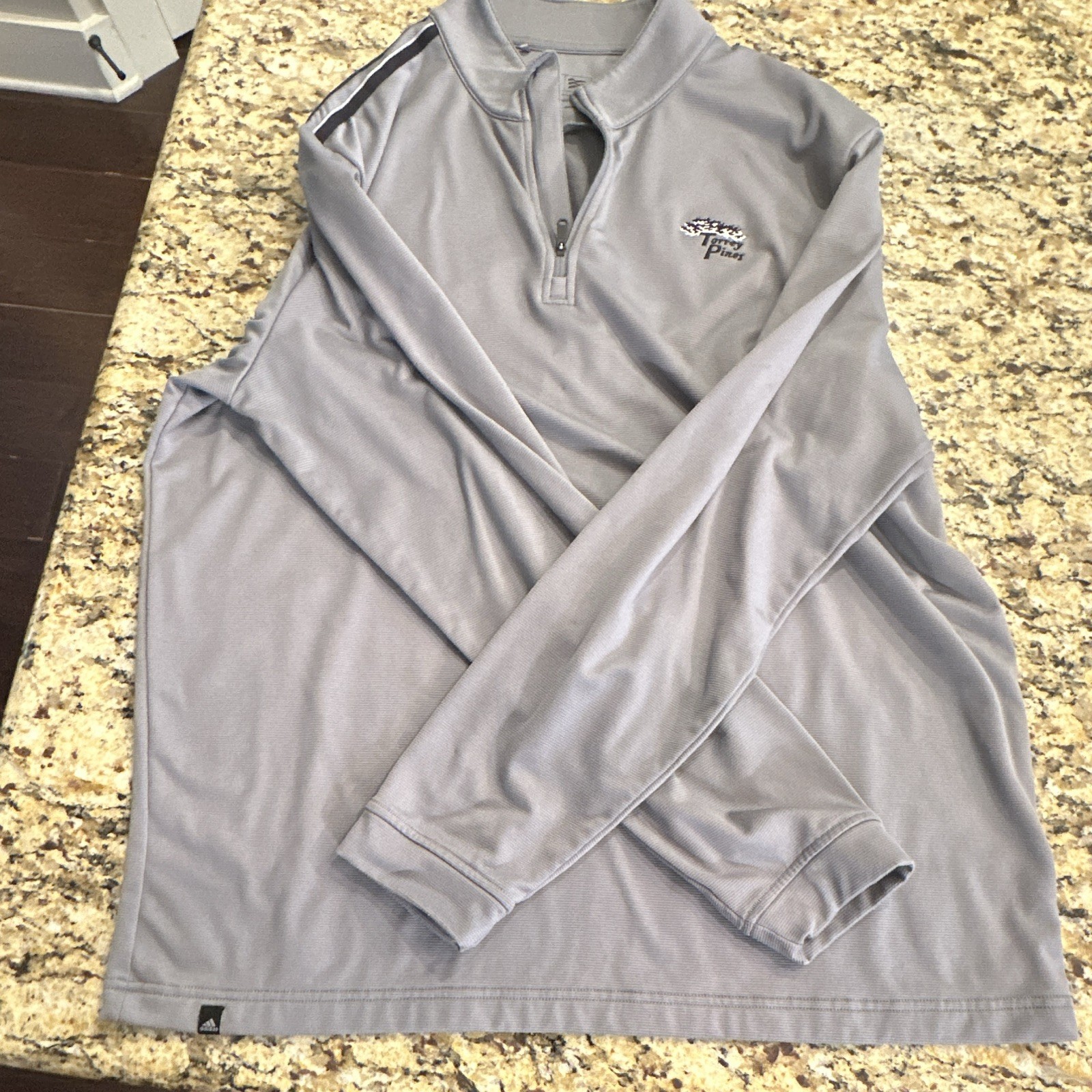 adidas Men’s L Gray 1/4 Zip Mock Neck Pullover Polo Polyester Logo