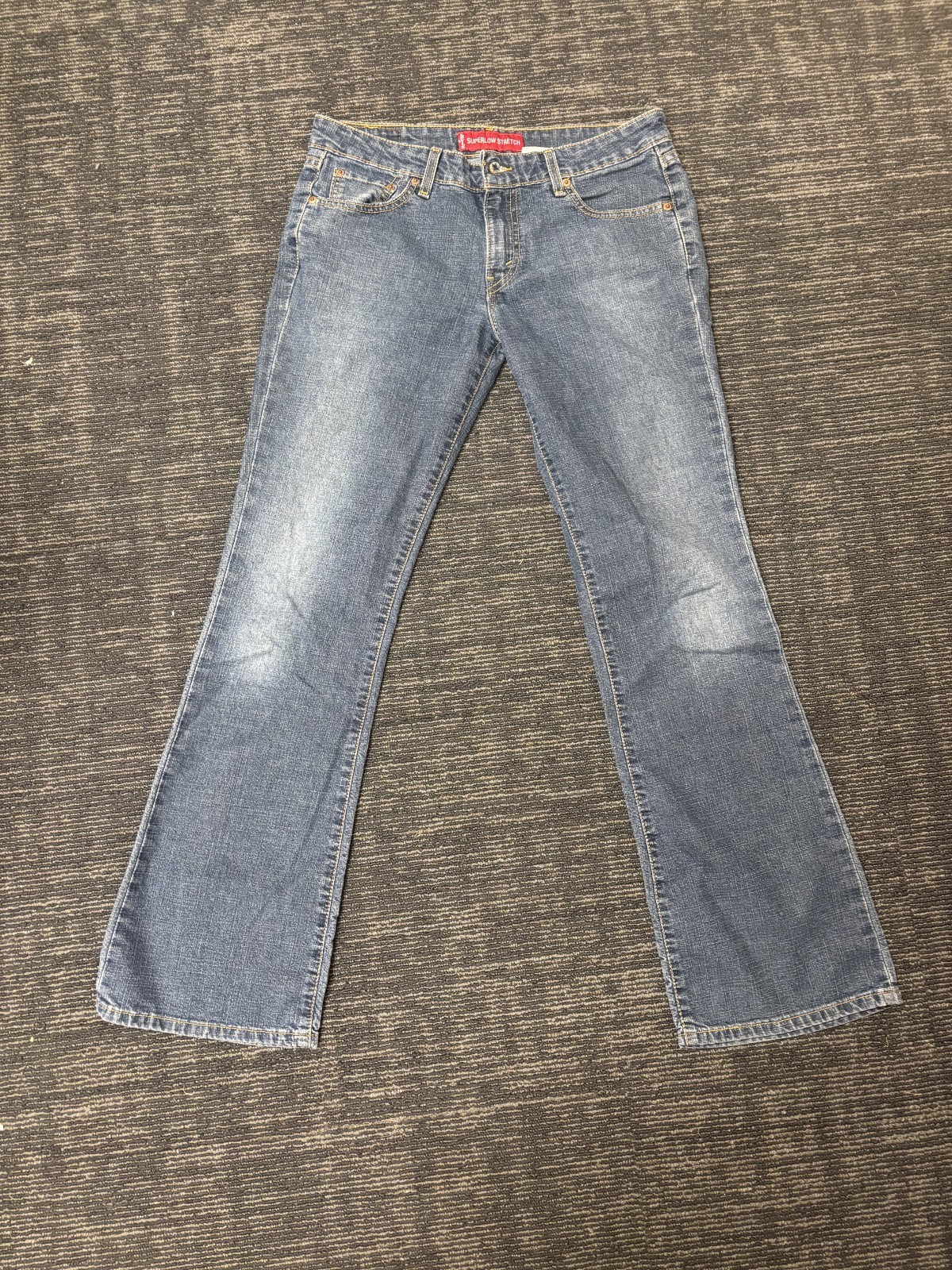 Levi’s Super Stretch 518 | Superlow Boot Cut | Size 9 JR M