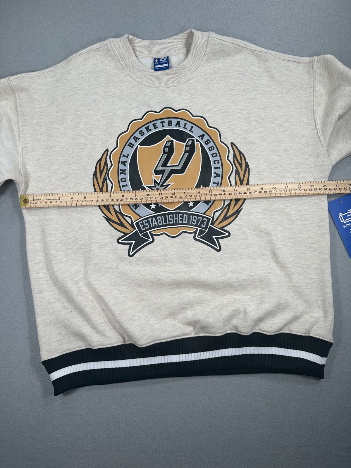 Retro San Antonio Spurs Ultra Game NBA Crewneck Sweatshirt Men’s Med Oatmeal NWT