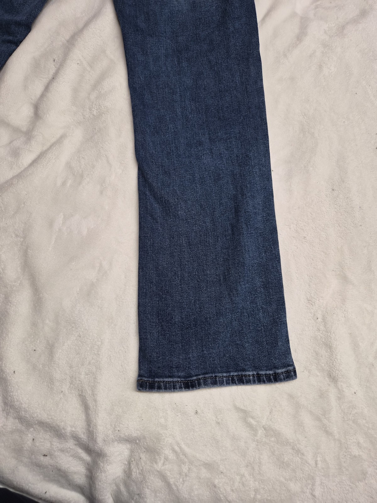 Hollister Straight Epic Flex Jeans Womens Size: 29×30