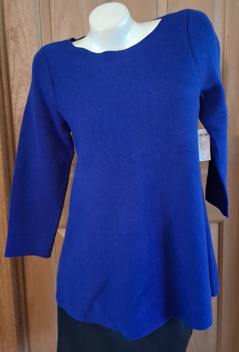 Chico’s Blue Tunic Sweater Scoop Neck Bracelet Sleeves Size 1 (Reg M) NWT