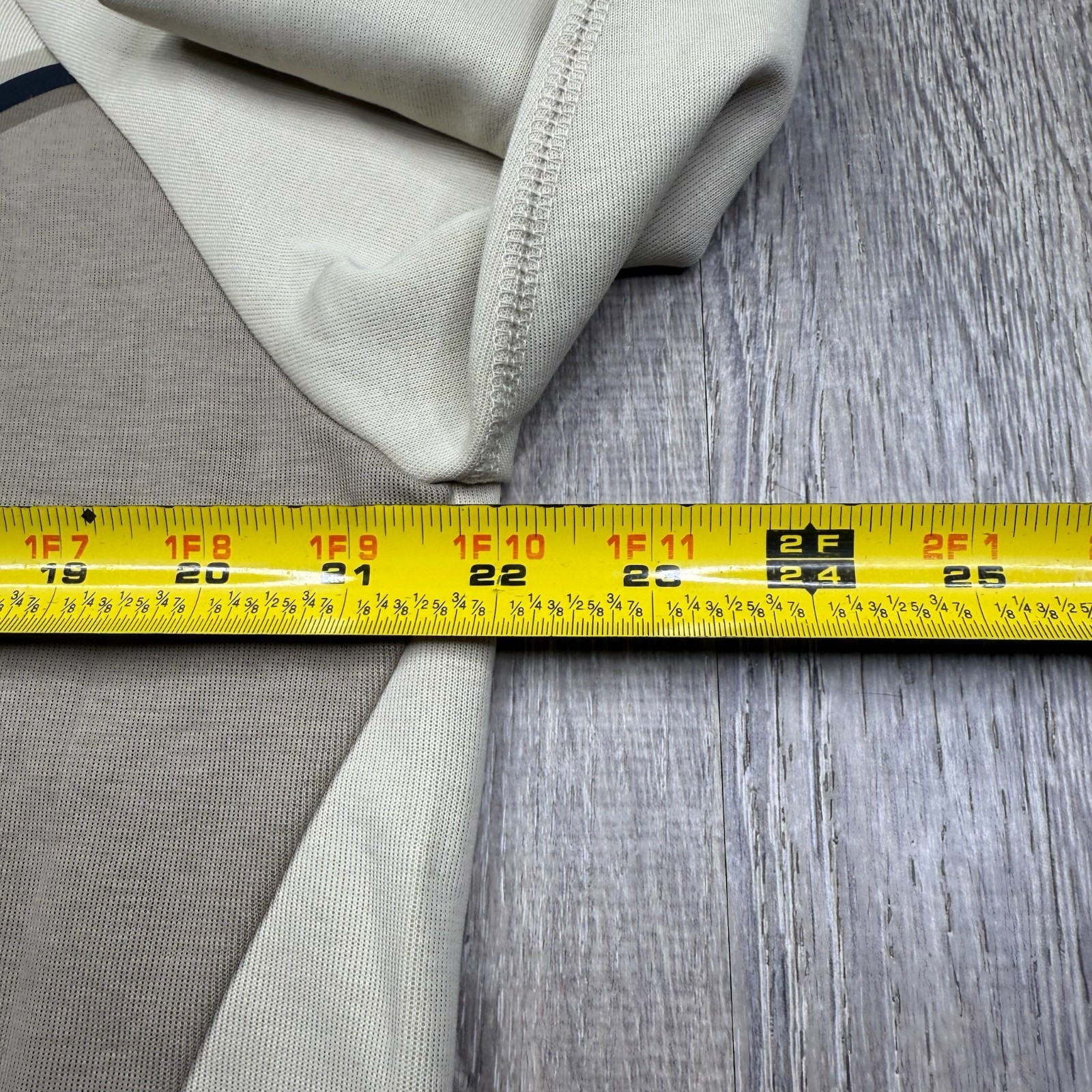 NWT Nike Sportswear Womens Beige Tech Fleece Windrunner Full Zip Hoodie Size M