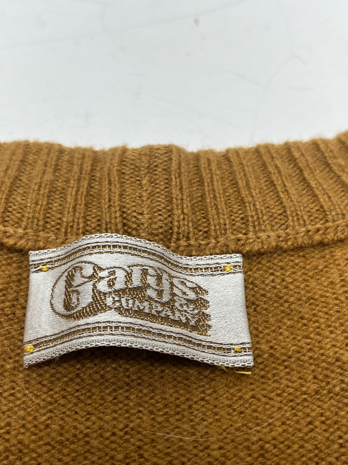 Grandpa core Scotland vtg Gary & Co. brown lambswool vneck sweater 42″ 107cm men