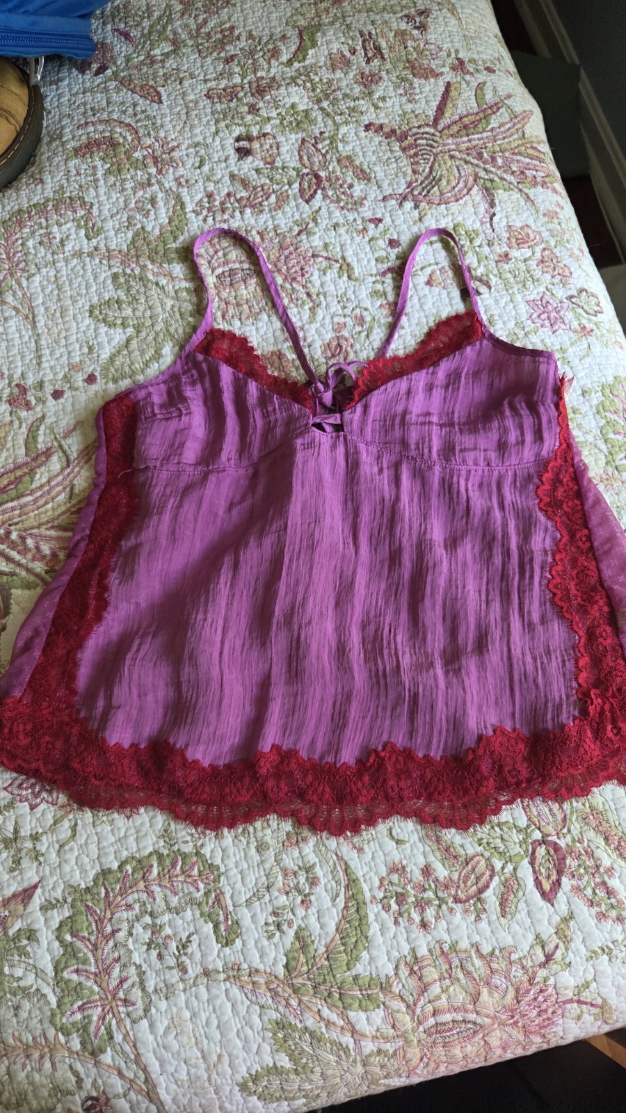 FREE PEOPLE intimately free camisole/ lace tank Eye Candy size Medium Pink Red