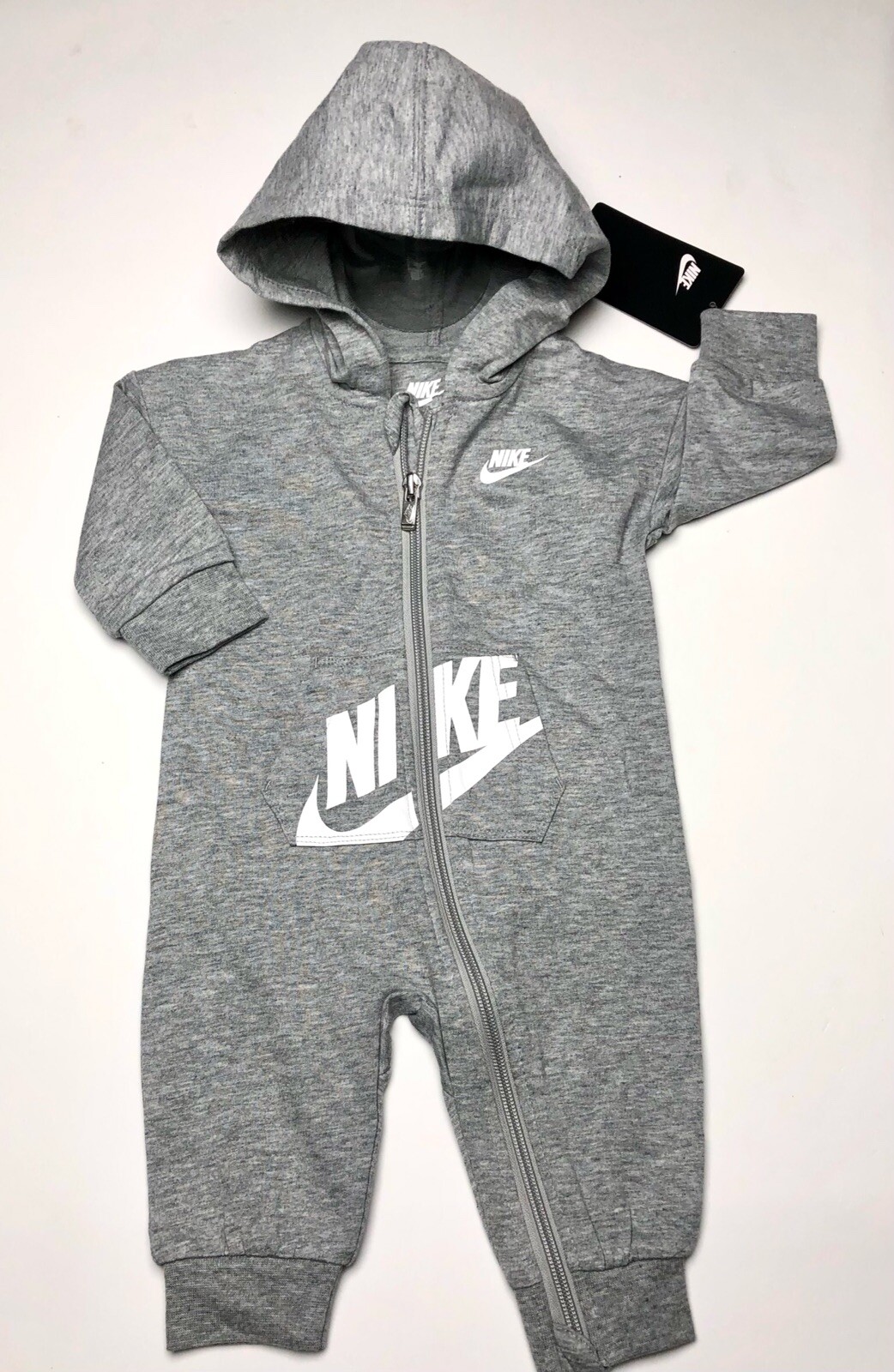 NEW AIR NIKE Baby 1-Pc GIFT SET: GRAY Jumpsuit. 0-12 Months. UNISEX.