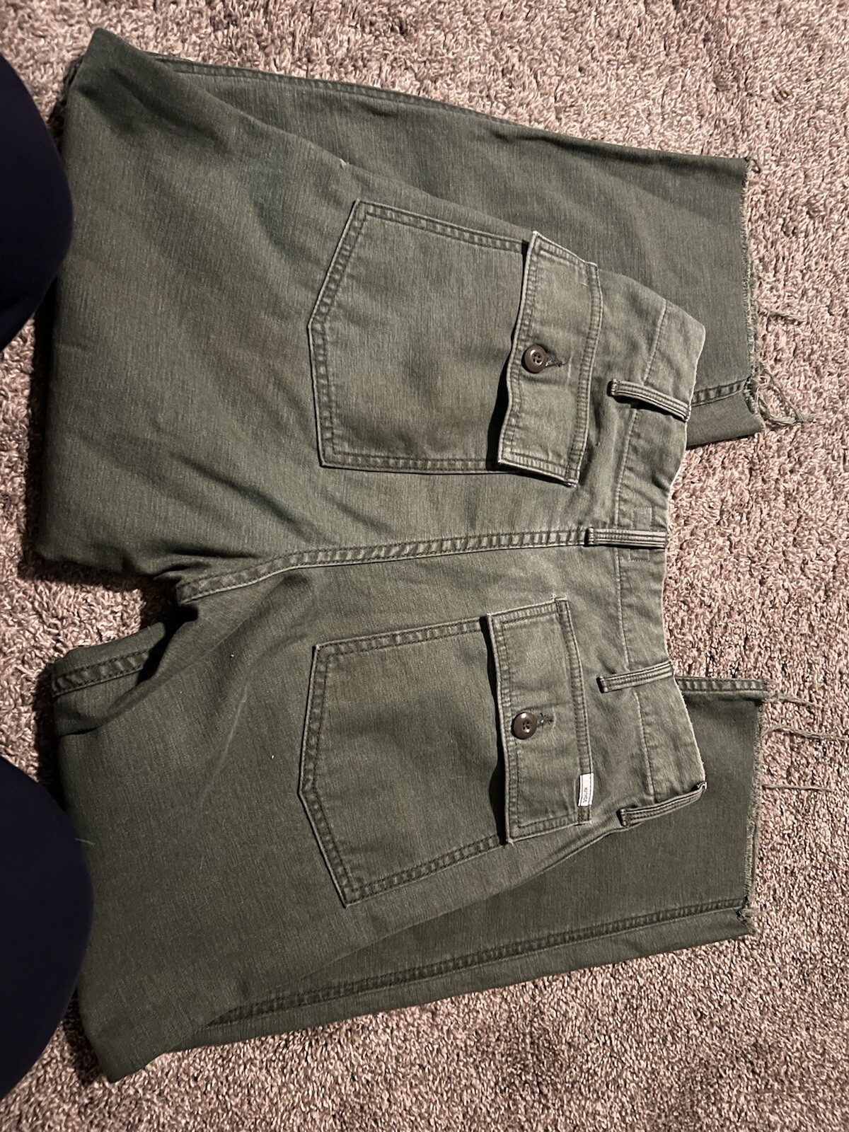 Mother Roger That RTH. Size 2/25 small hole under left pocket . NWT ￼