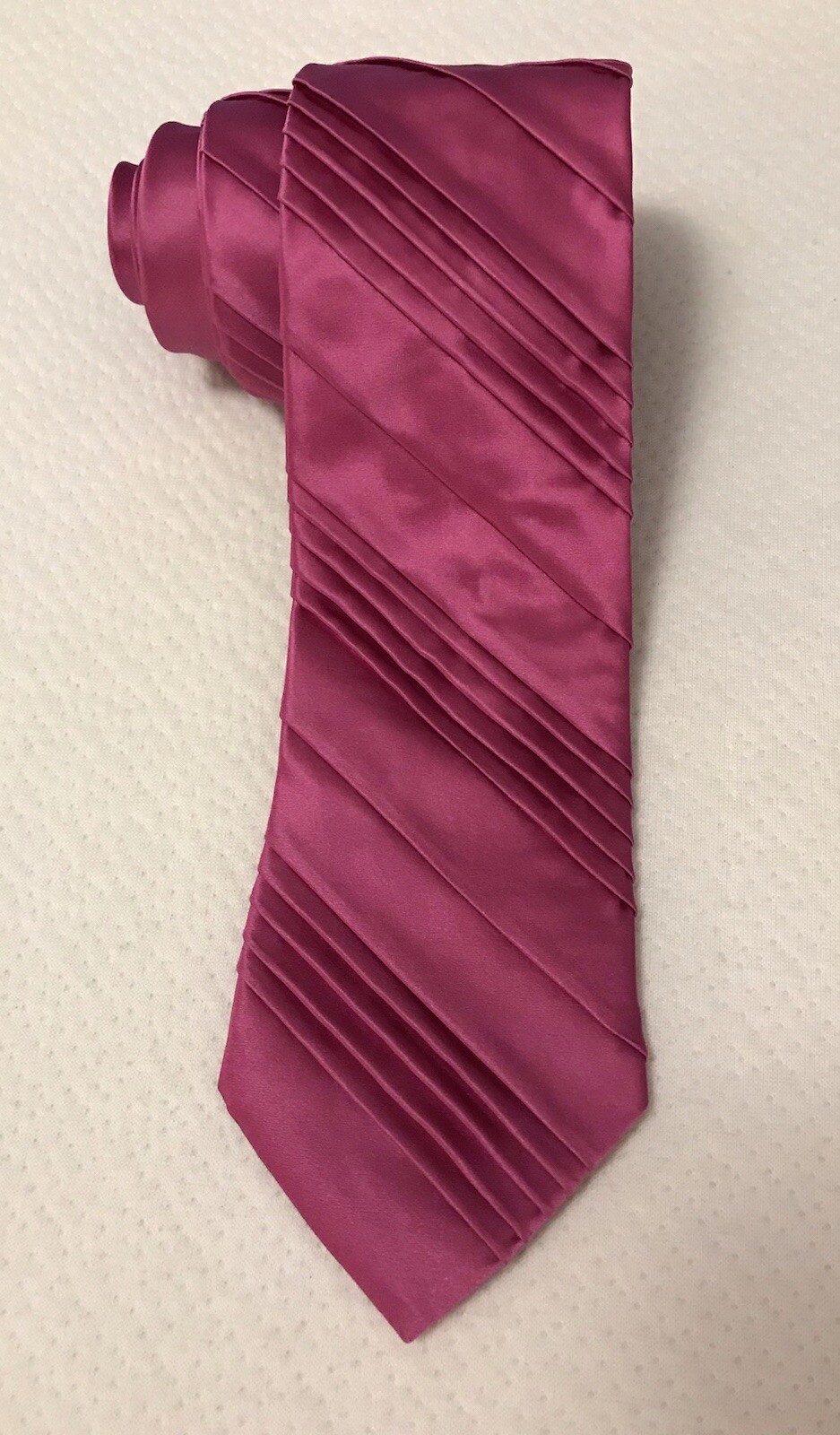 Jhane Barnes Silk Satin Look Neck Tie NEW Pleated Solid Pink 56” x 3 1/4” Formal