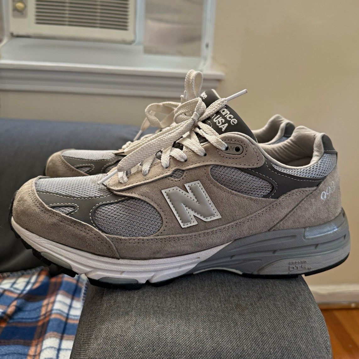 New Balance 993 Made in USA Grey/White Low Top Sneaker MR993GL Men’s