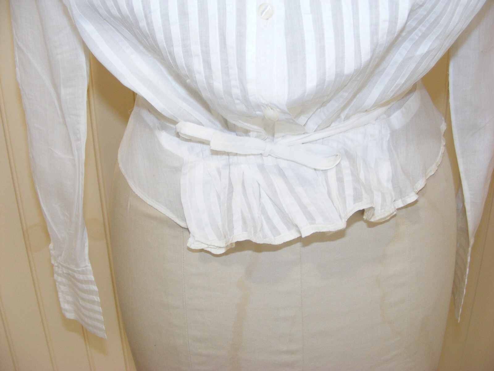 VICTORIAN WHITE SHEER LAWN COTTON BLOUSE HANDMADE NEEDLE LACE EMROIDERY 32X 24